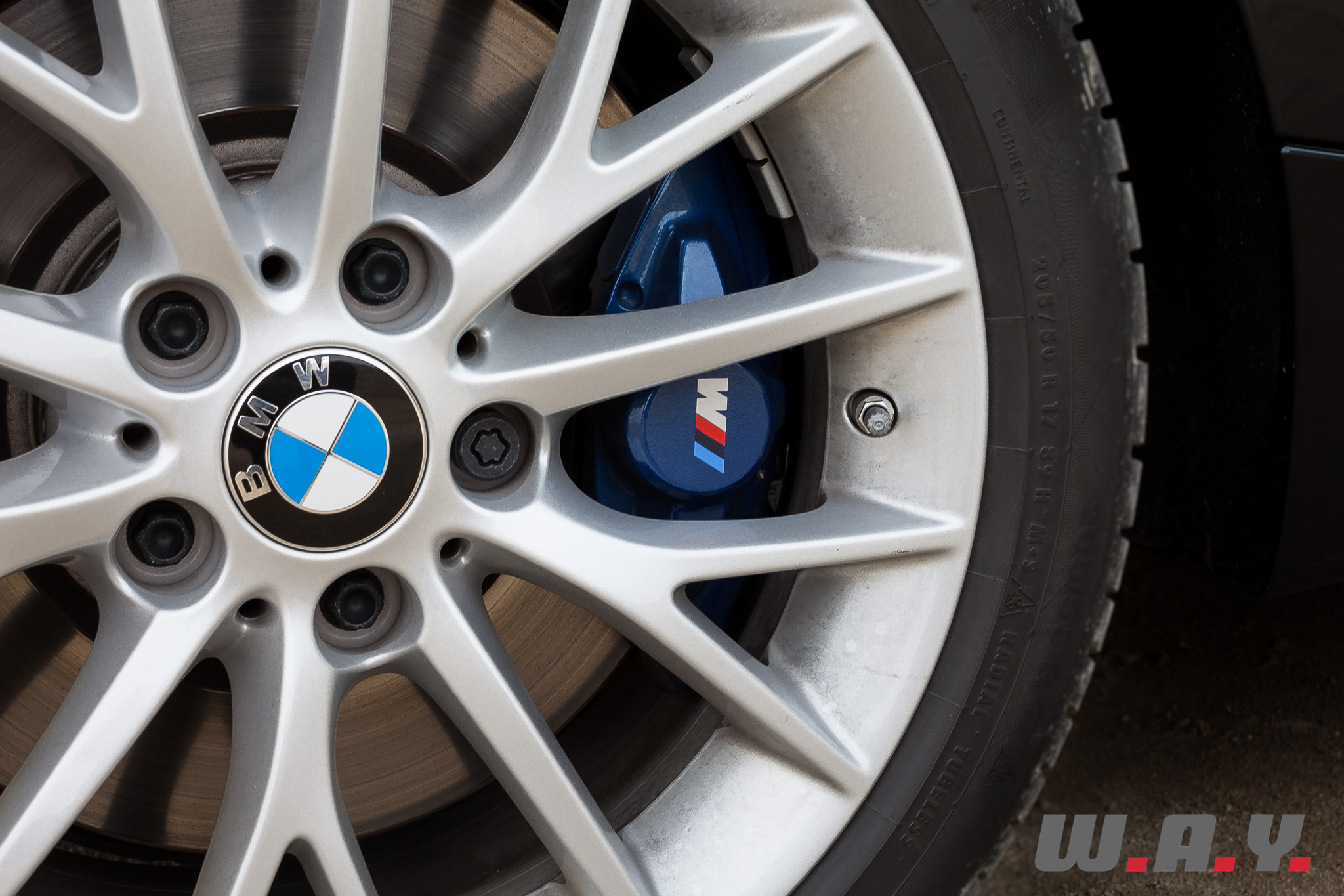 M235i-33