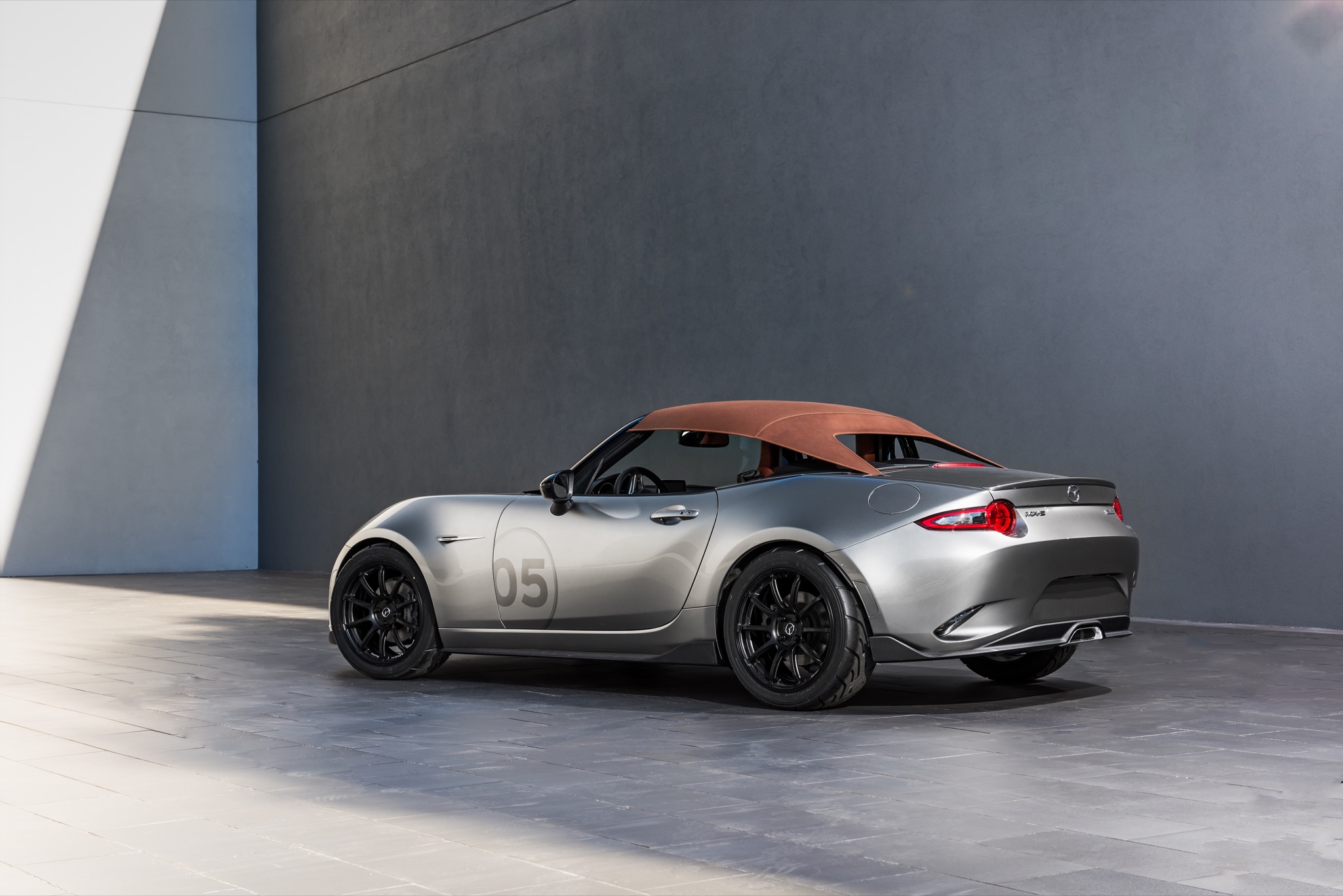 MazdaMX5SpyderSpeedster 03
