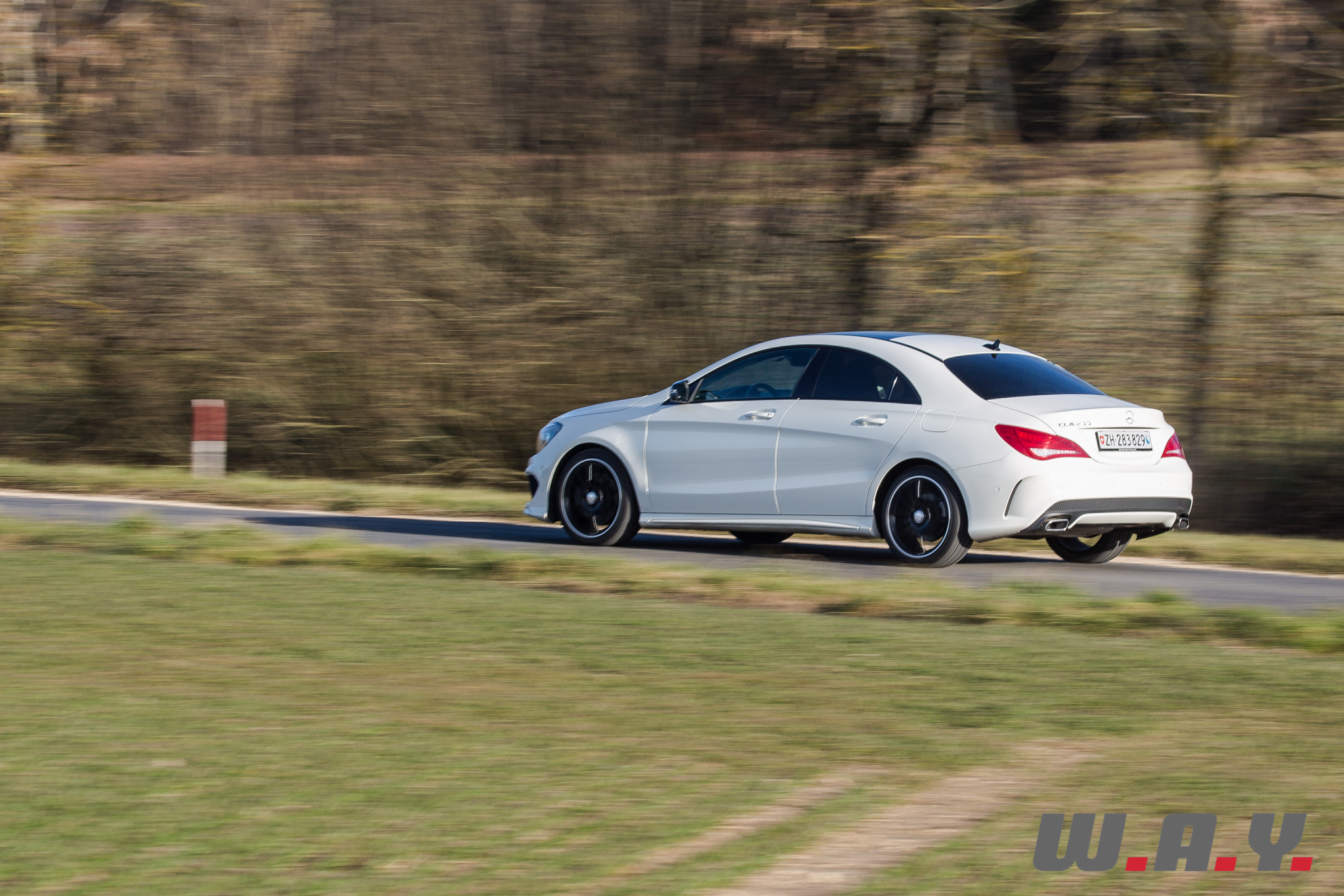 MercedesBenzCLA-16