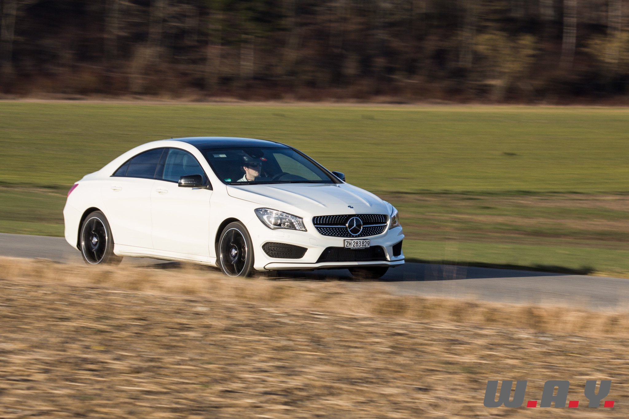 MercedesBenzCLA-26
