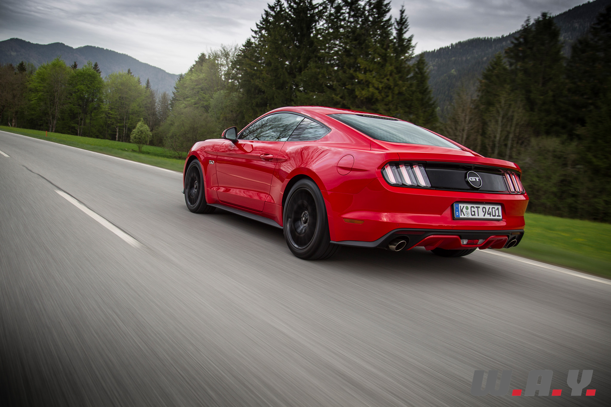 Mustang-02