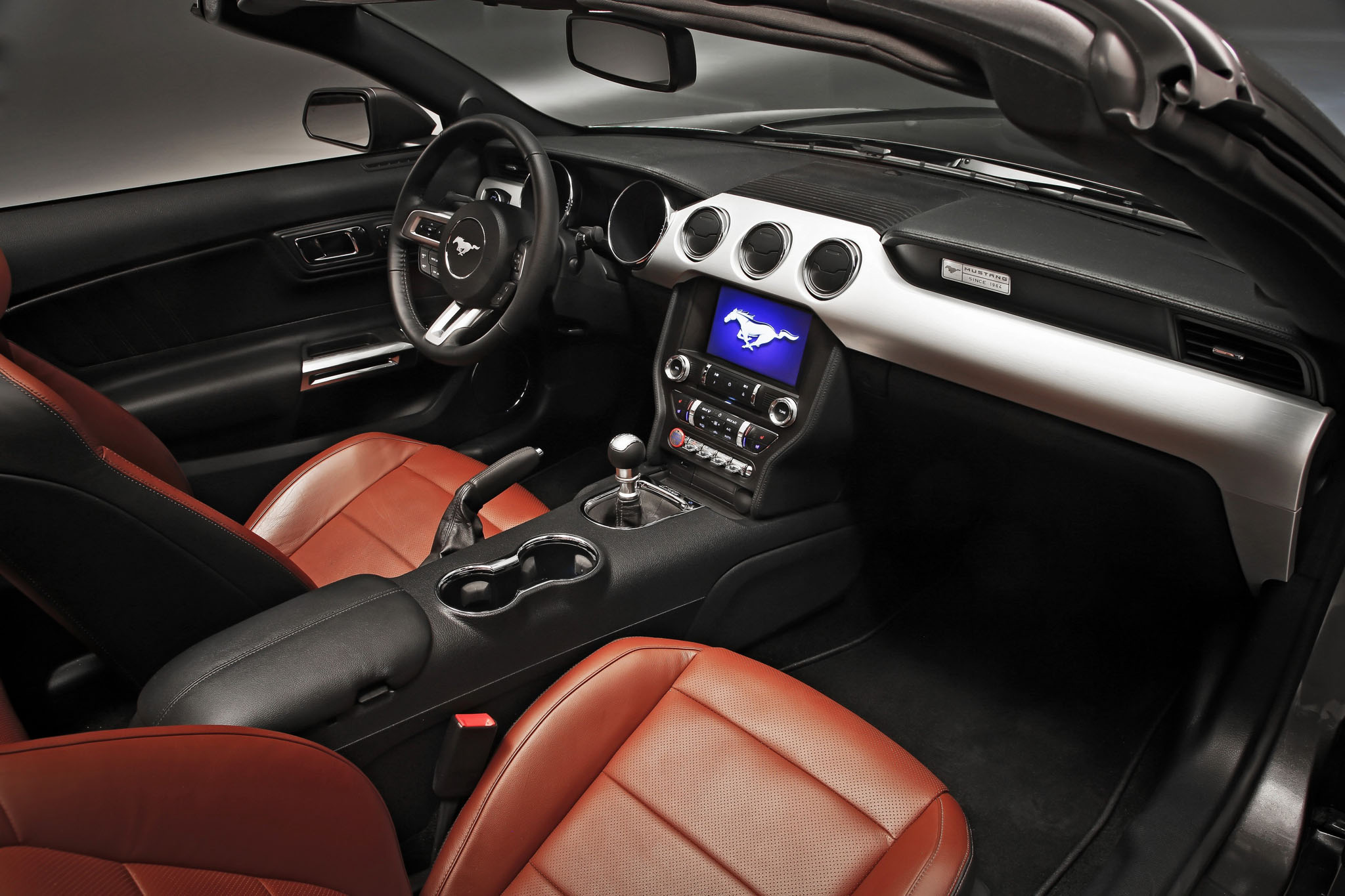 Mustang 08