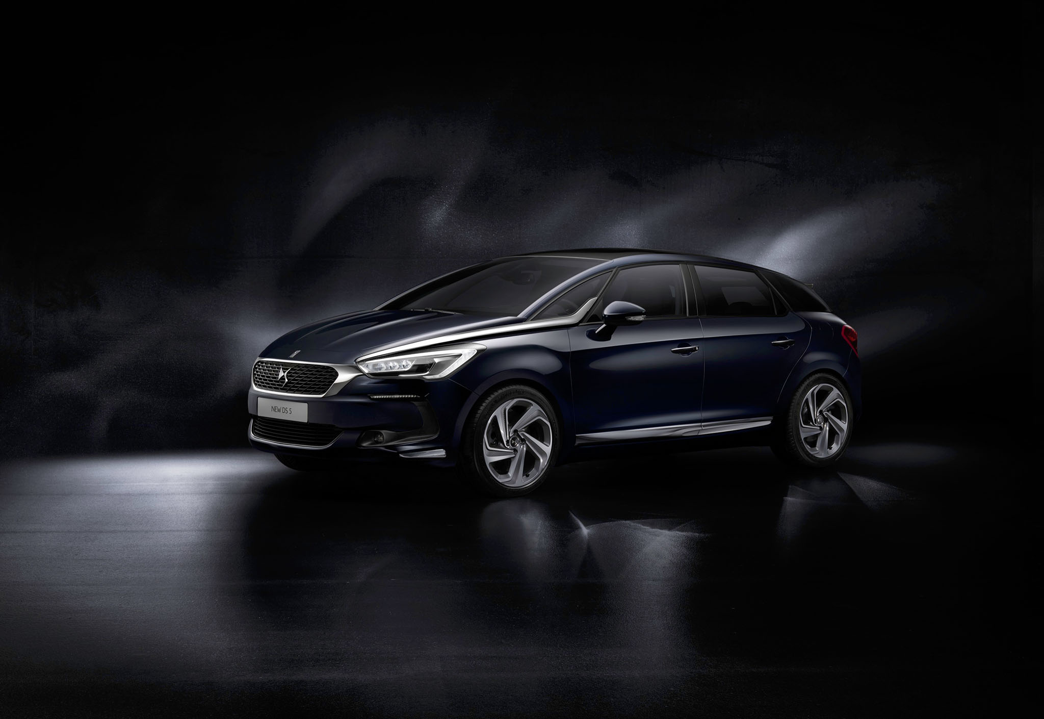 NewDS5 01