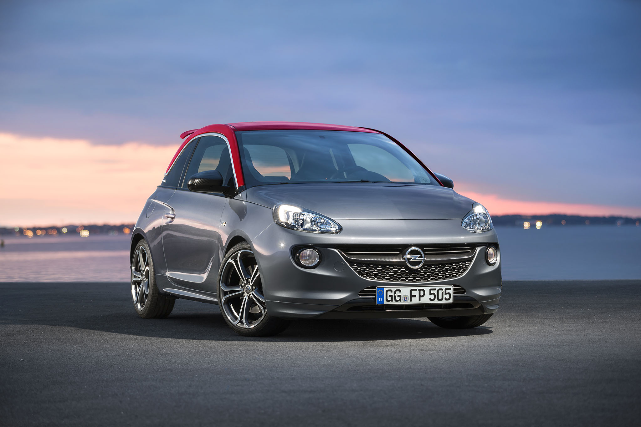 OpelAdamS 01