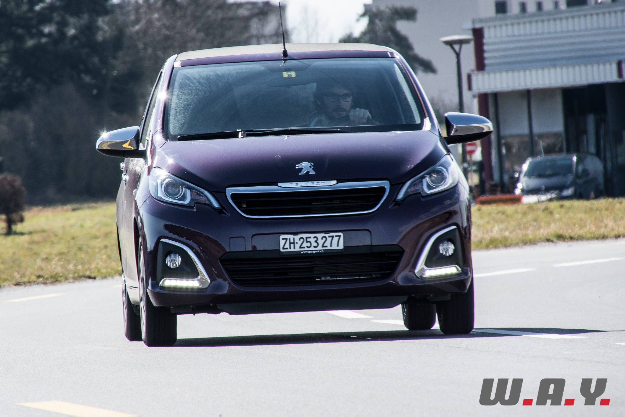 Peugeot108-17