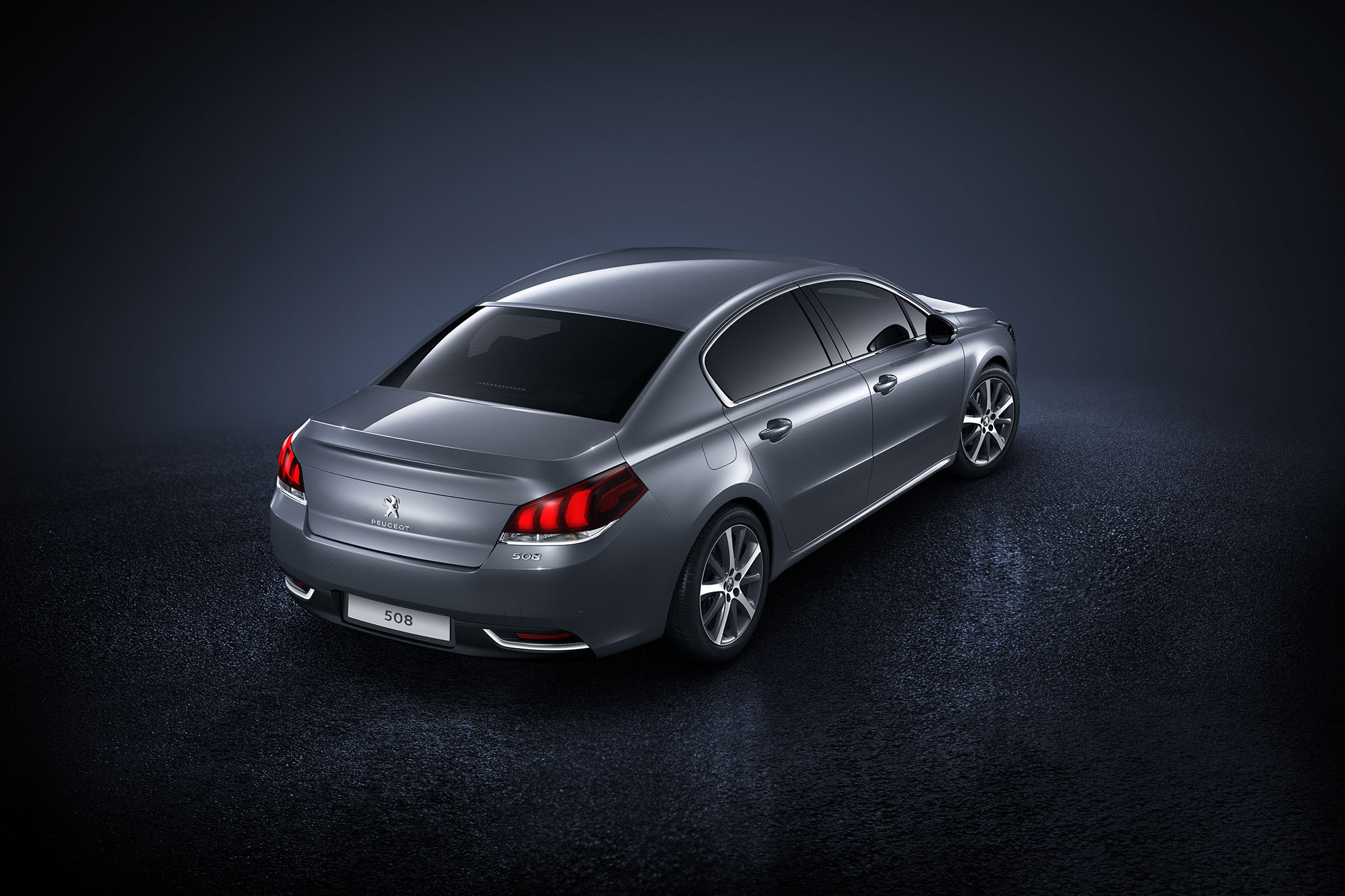 Peugeot508 02