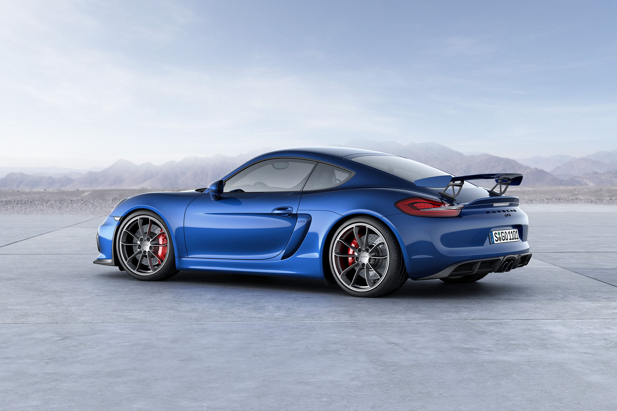 PorscheCaymanGT4 12