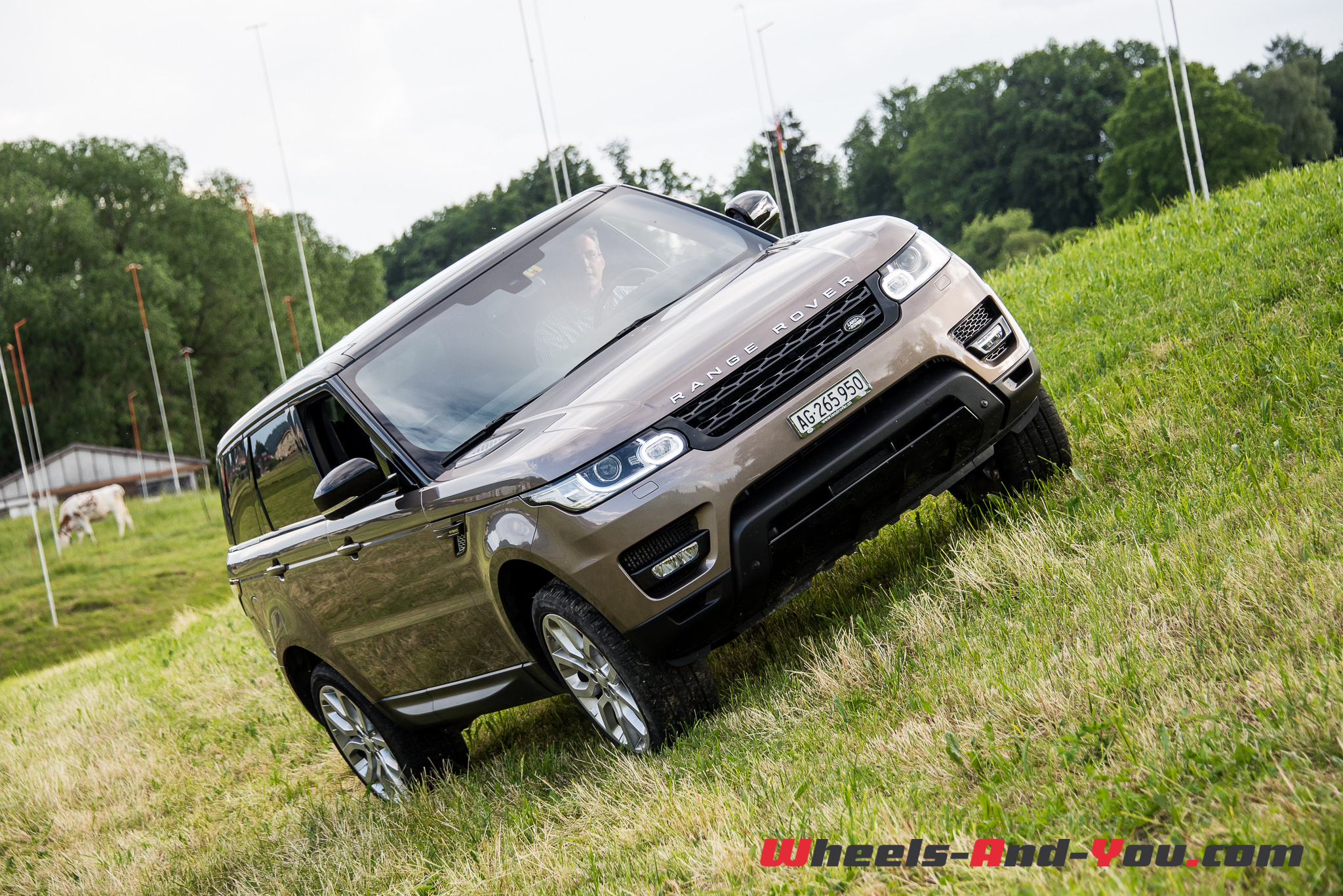 RangeRoverSportHybrid-36