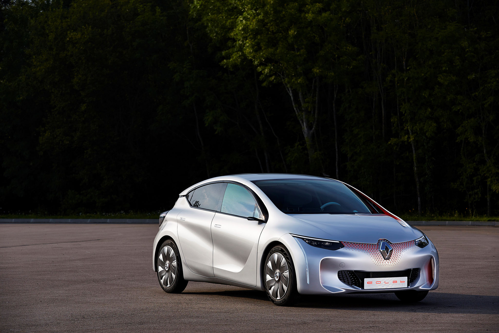 RenaultEolab 01