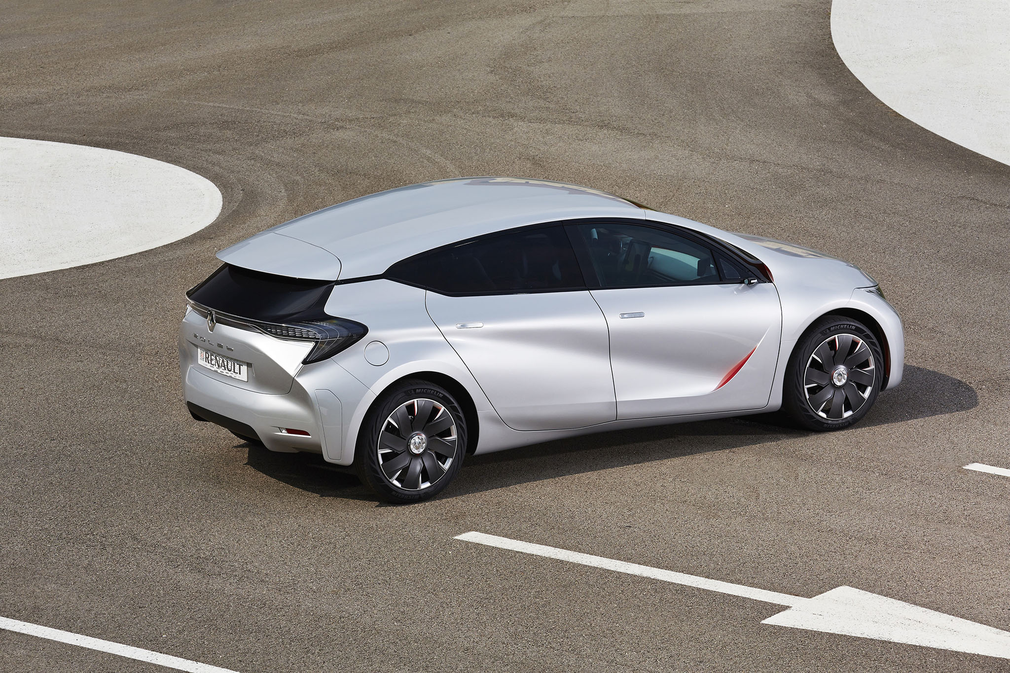 RenaultEolab 02