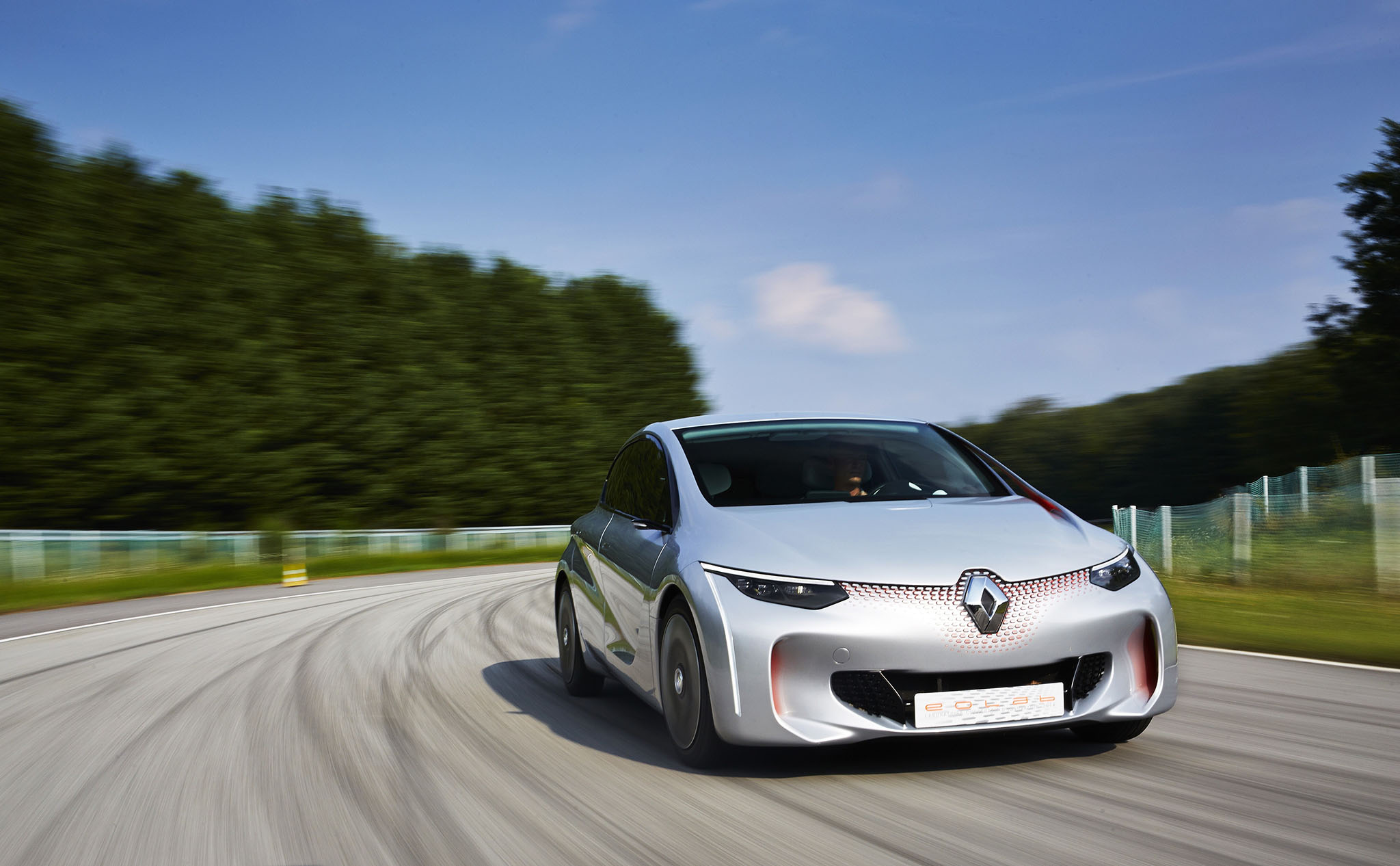 RenaultEolab 04