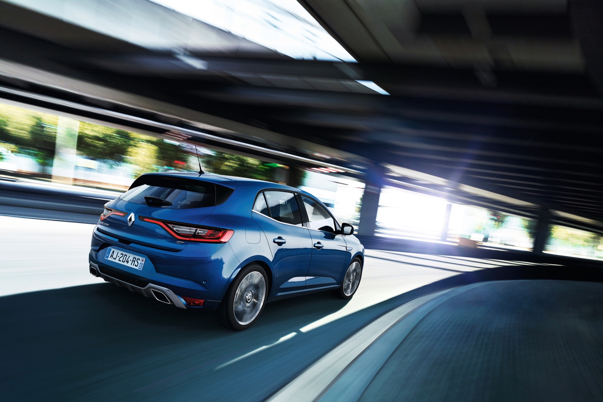 RenaultMeganeMk4 04
