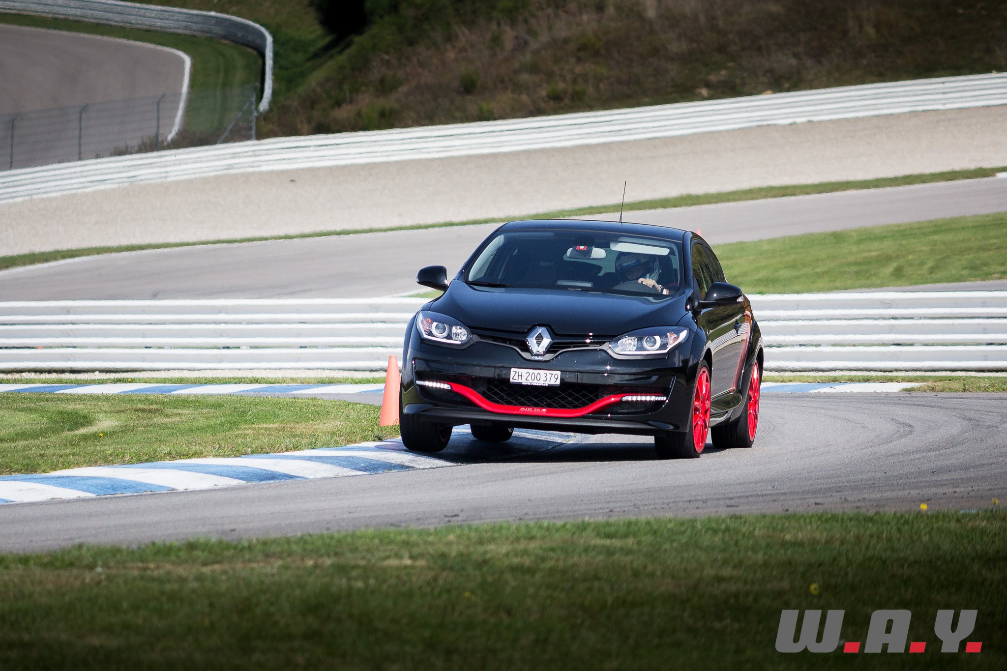 RenaultMeganeRS-33
