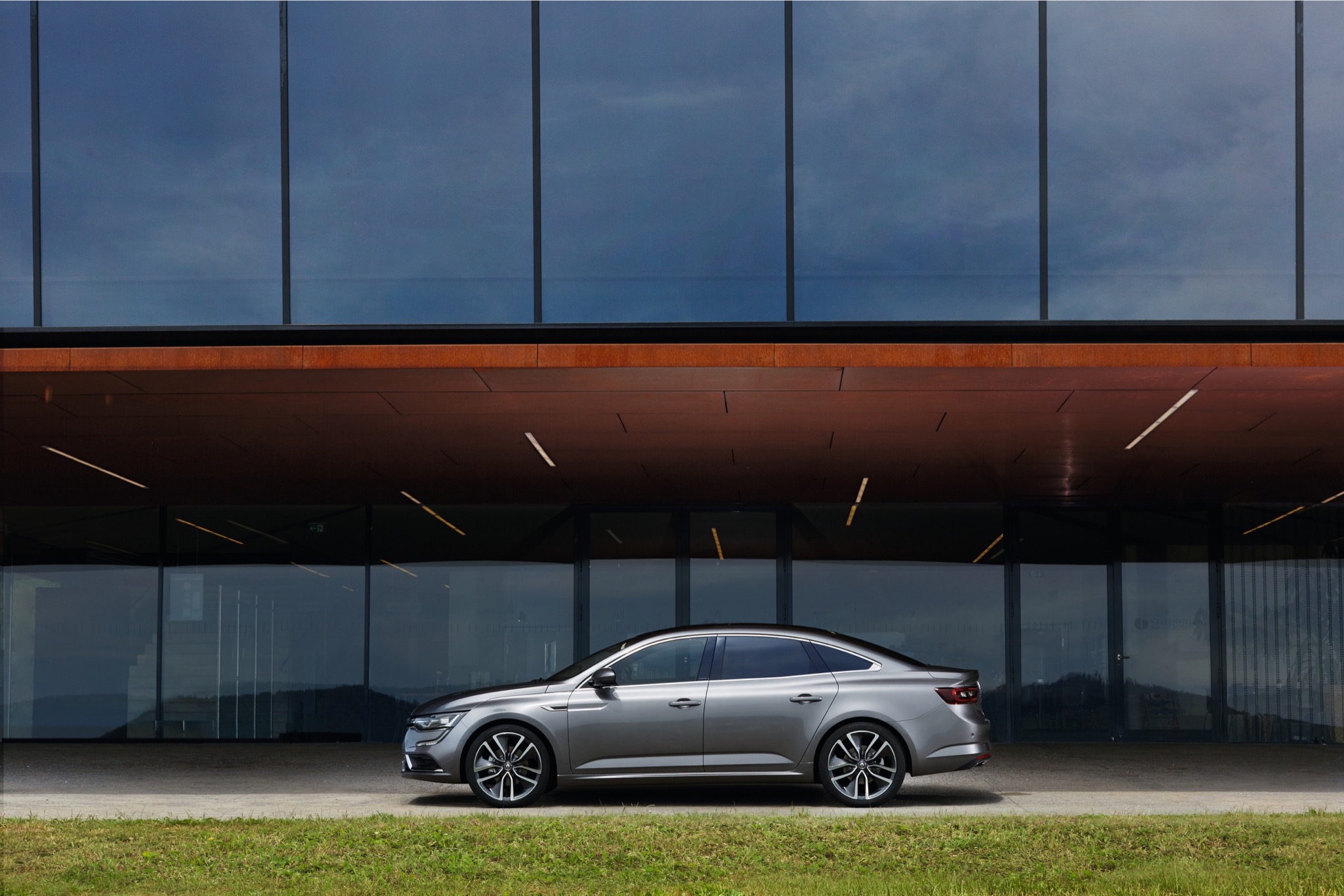 RenaultTalisman 04