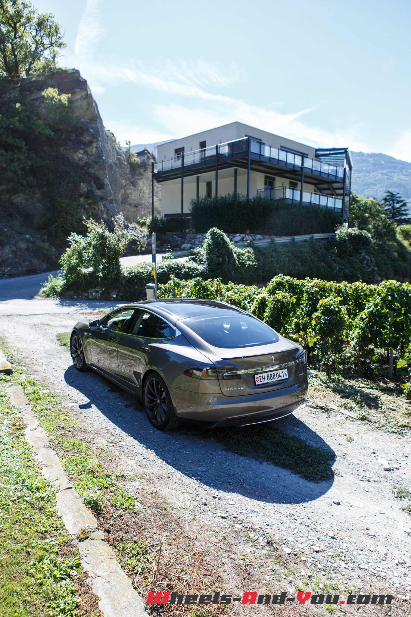 TeslaModelS P85D 09