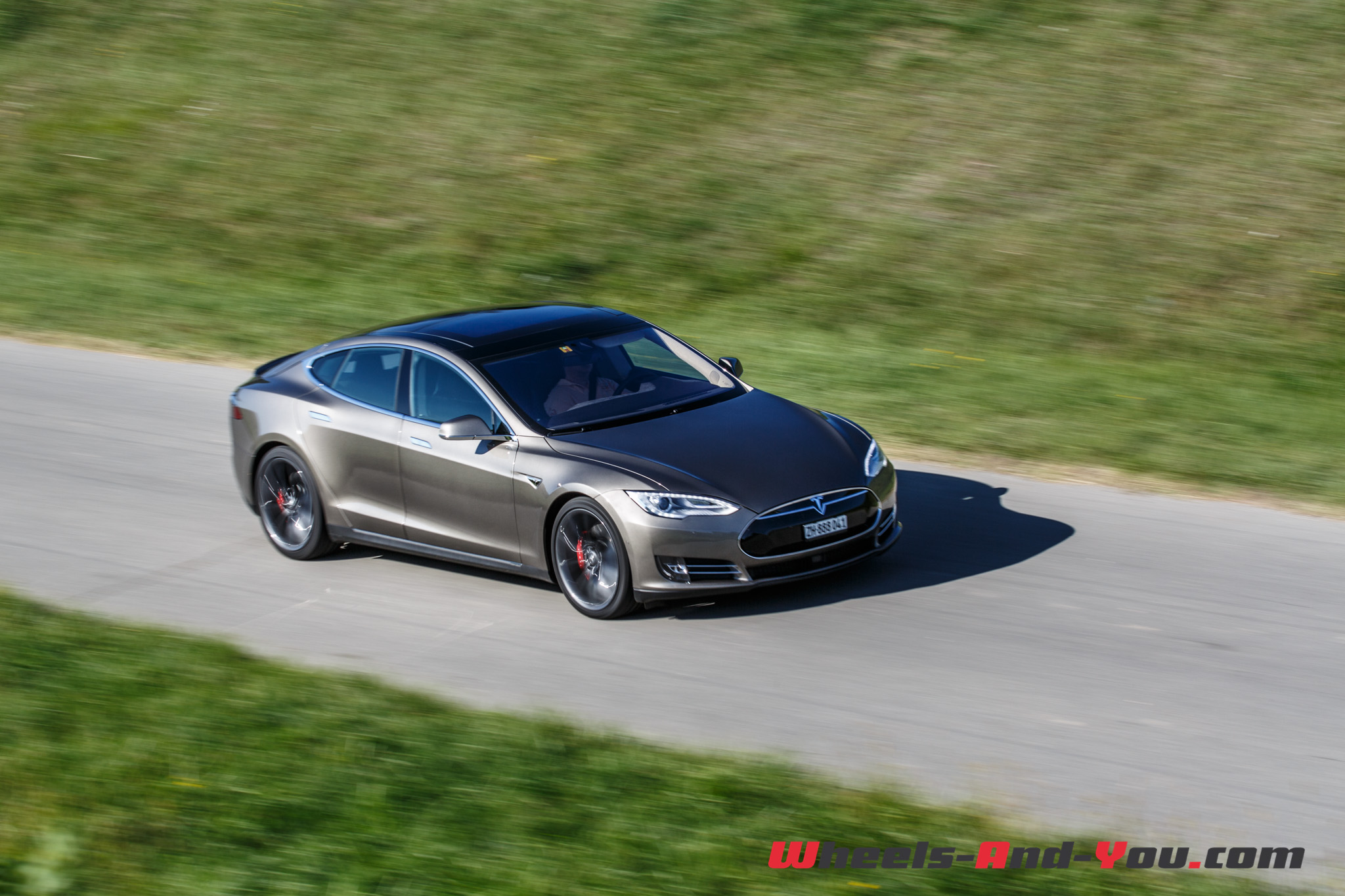 TeslaModelS P85D 14