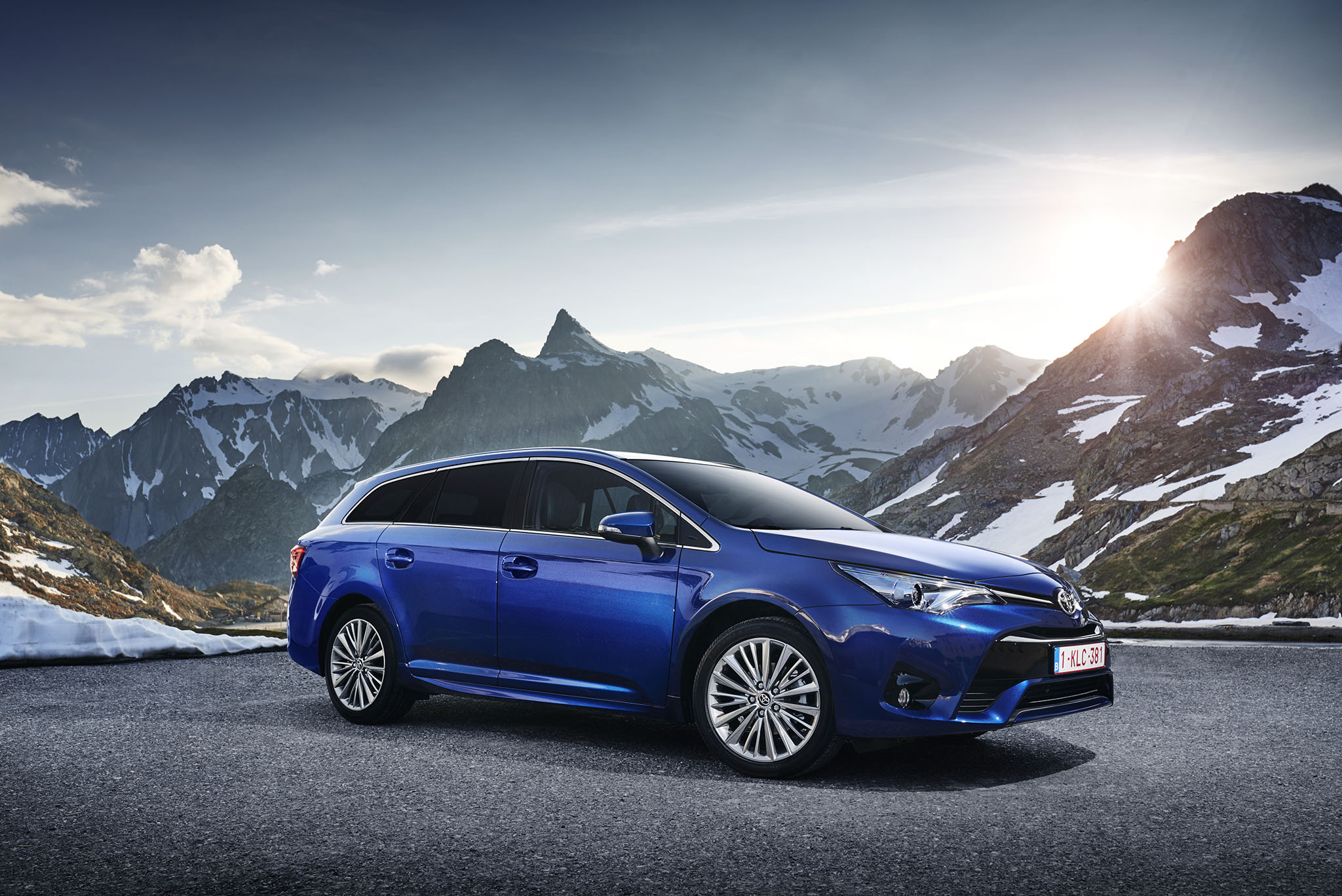 ToyotaAvensis 03