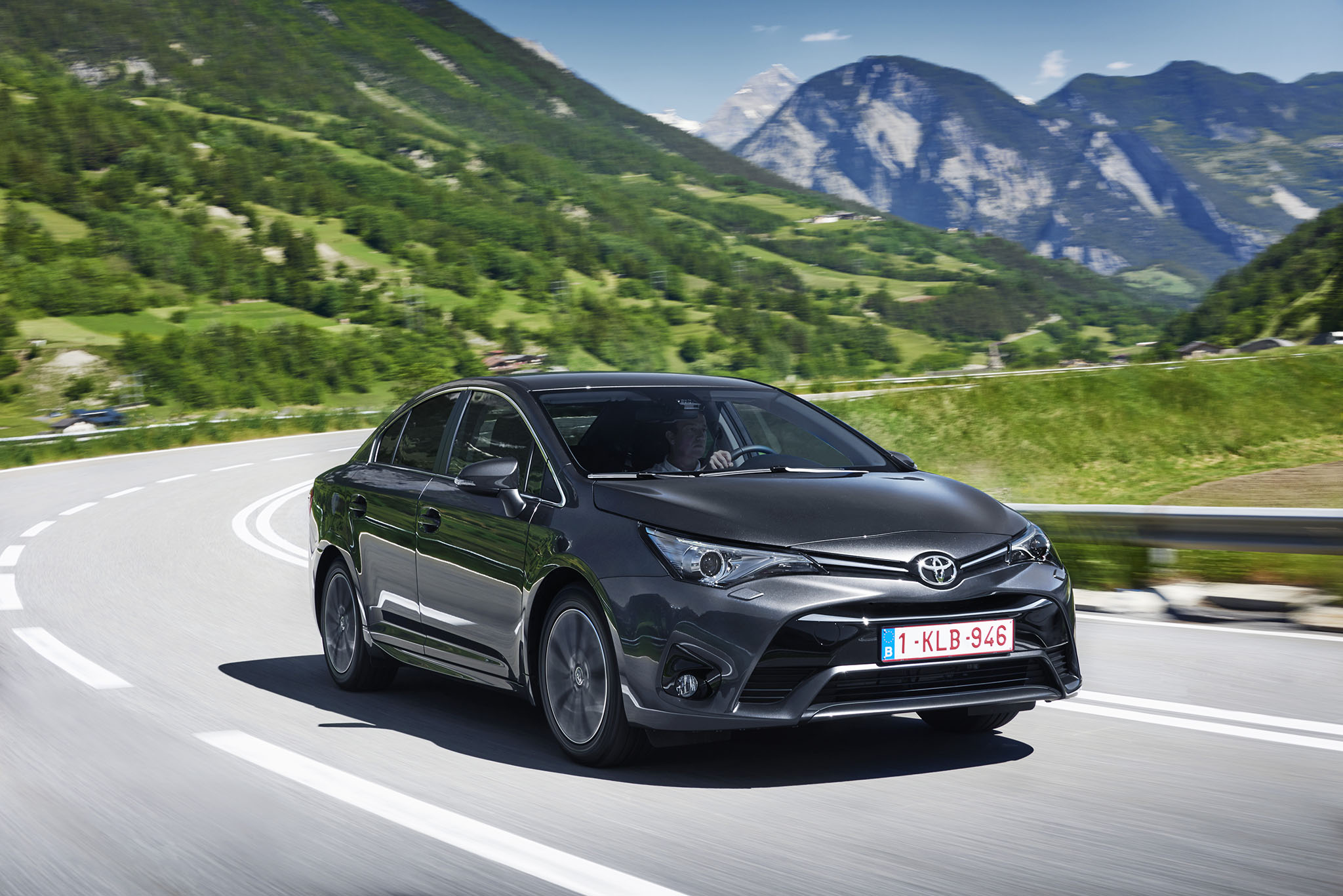 ToyotaAvensis 09