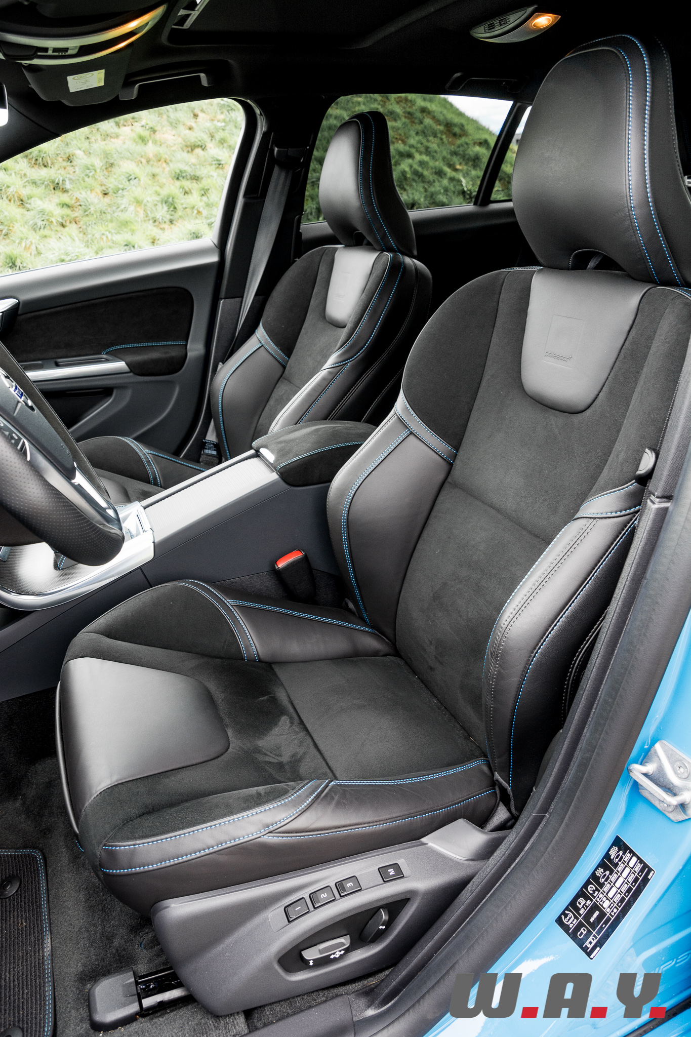 V60-Polestar-23