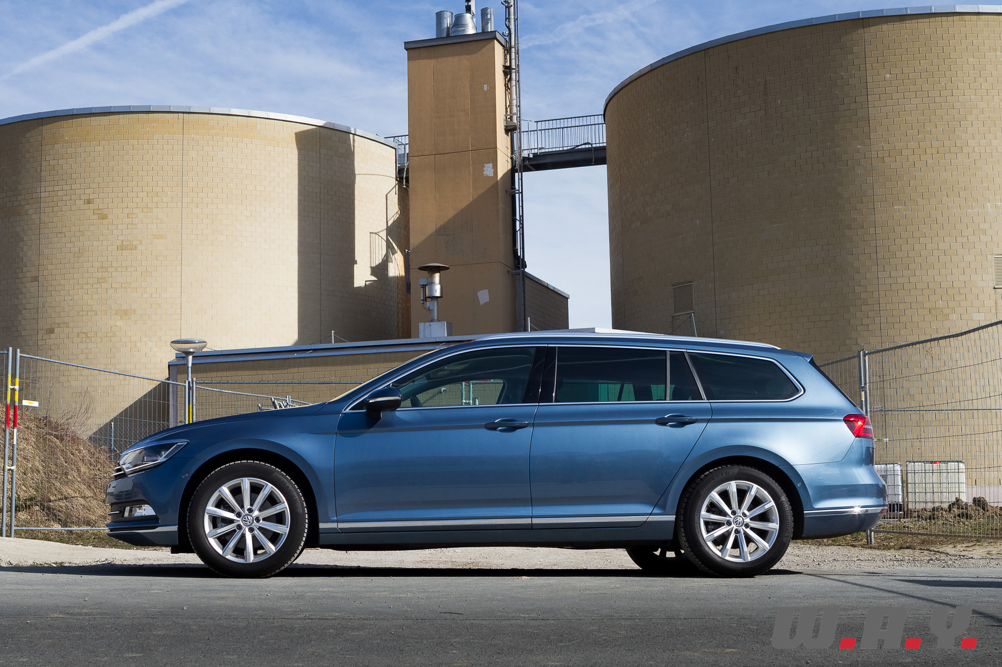 VW-Passat-23