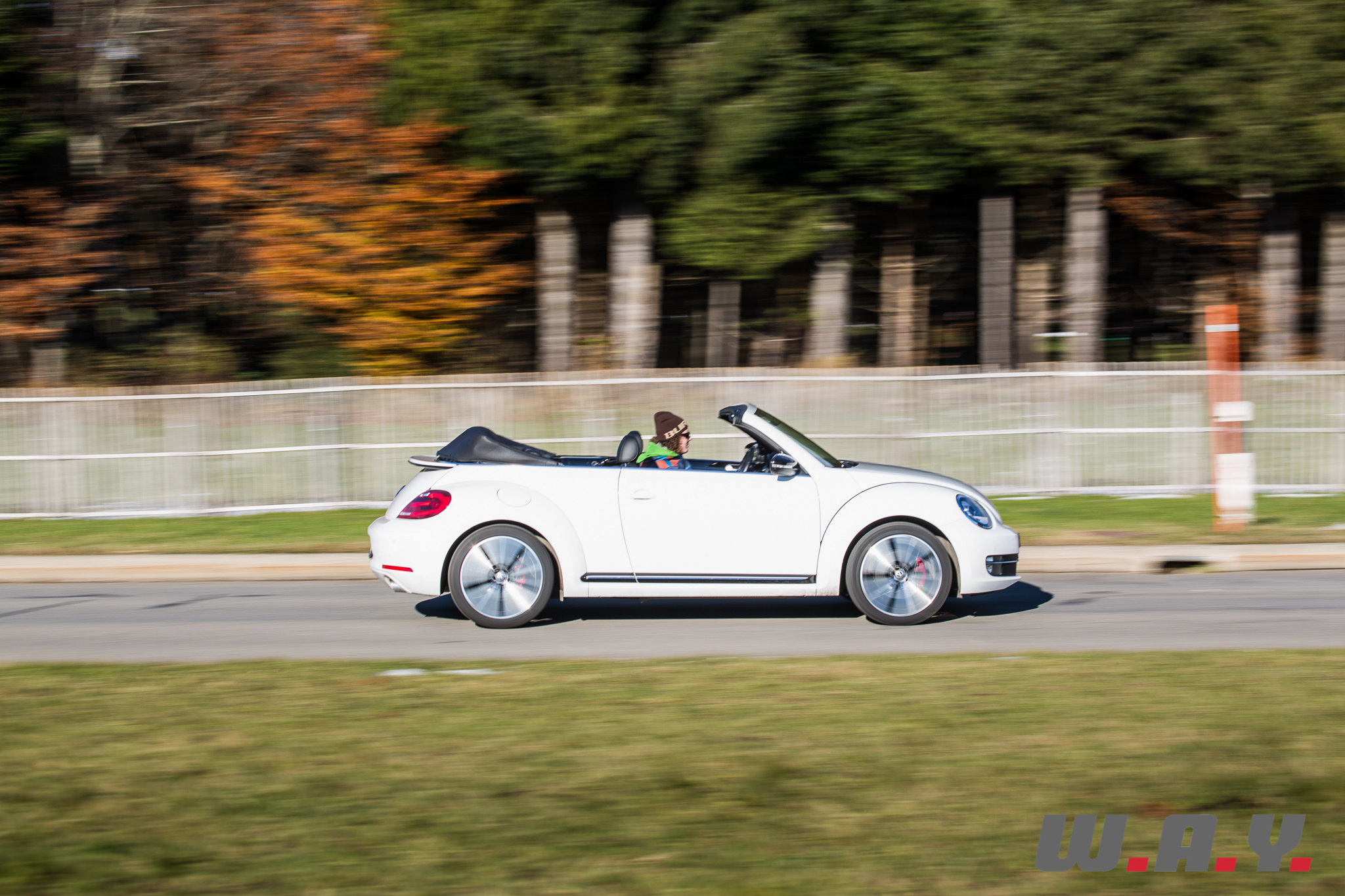 VWBeetleCabriolet-3