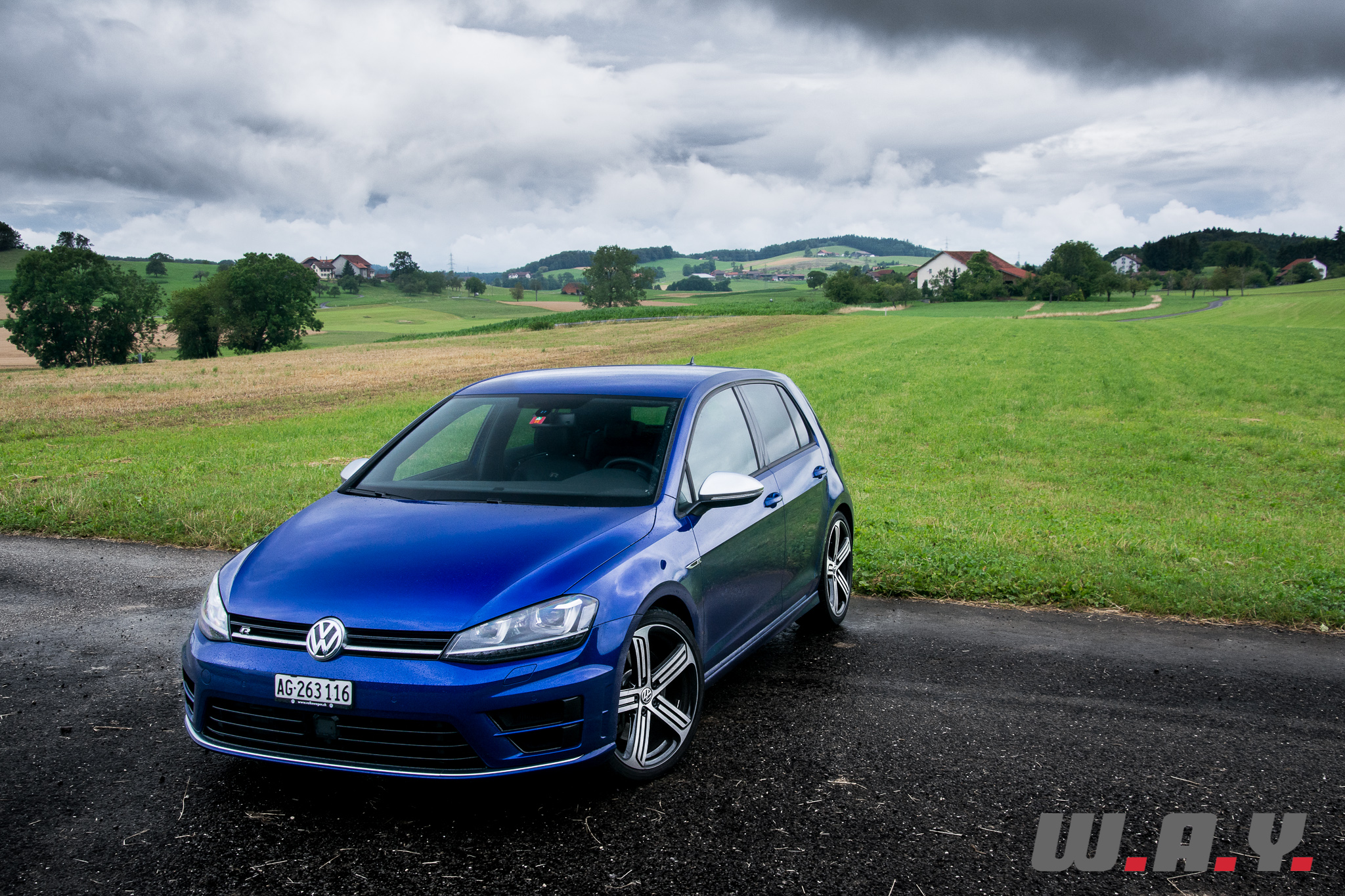 VWGolfR-7