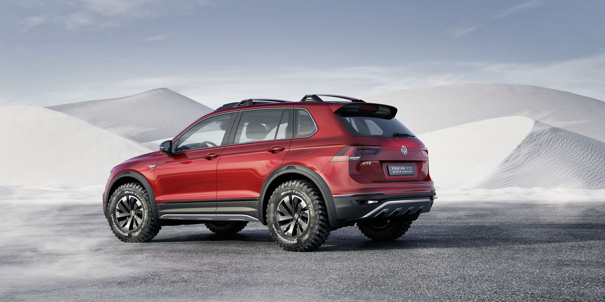 VWTiguanGTEActiveConcept 02