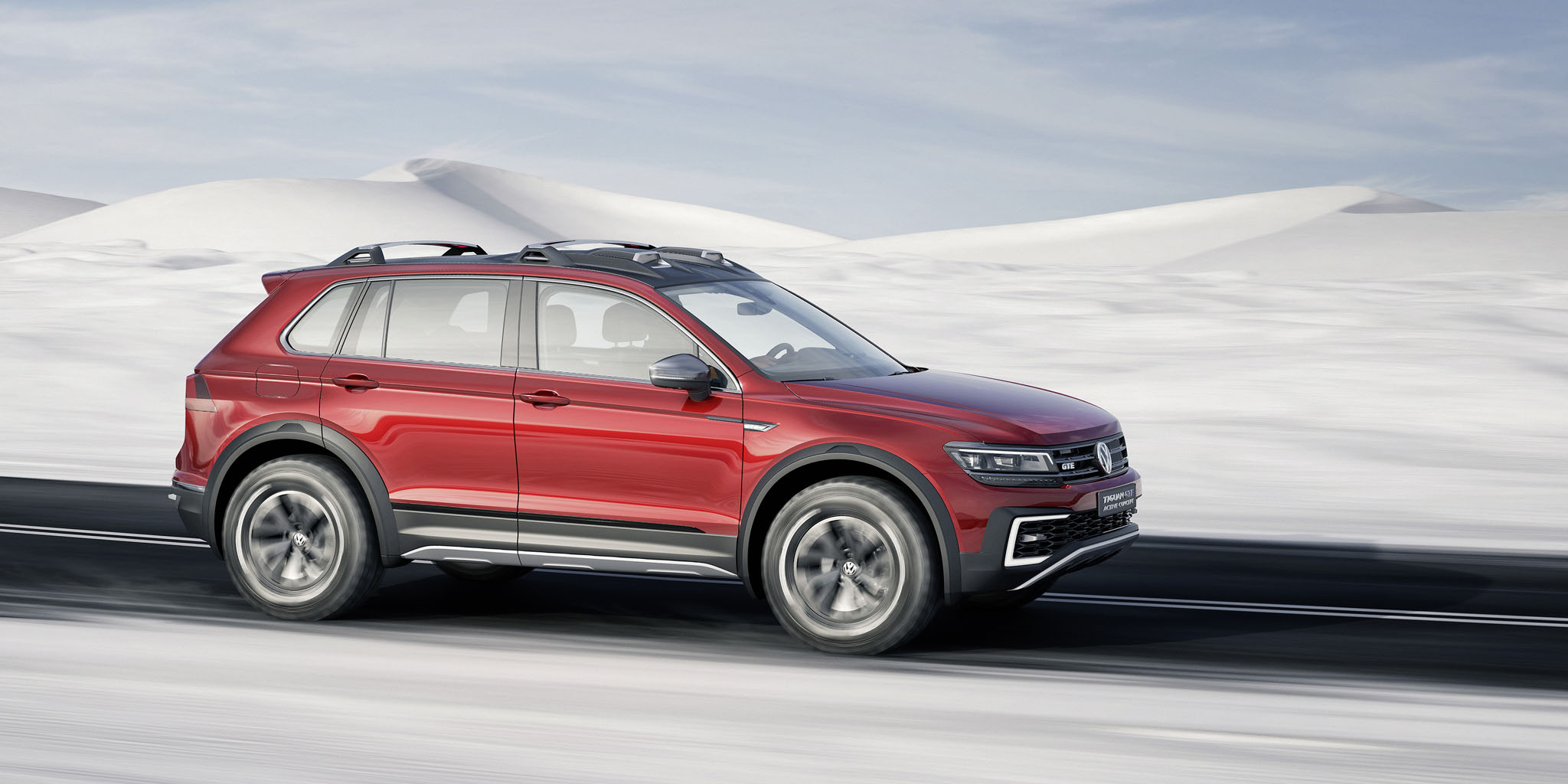 VWTiguanGTEActiveConcept 09