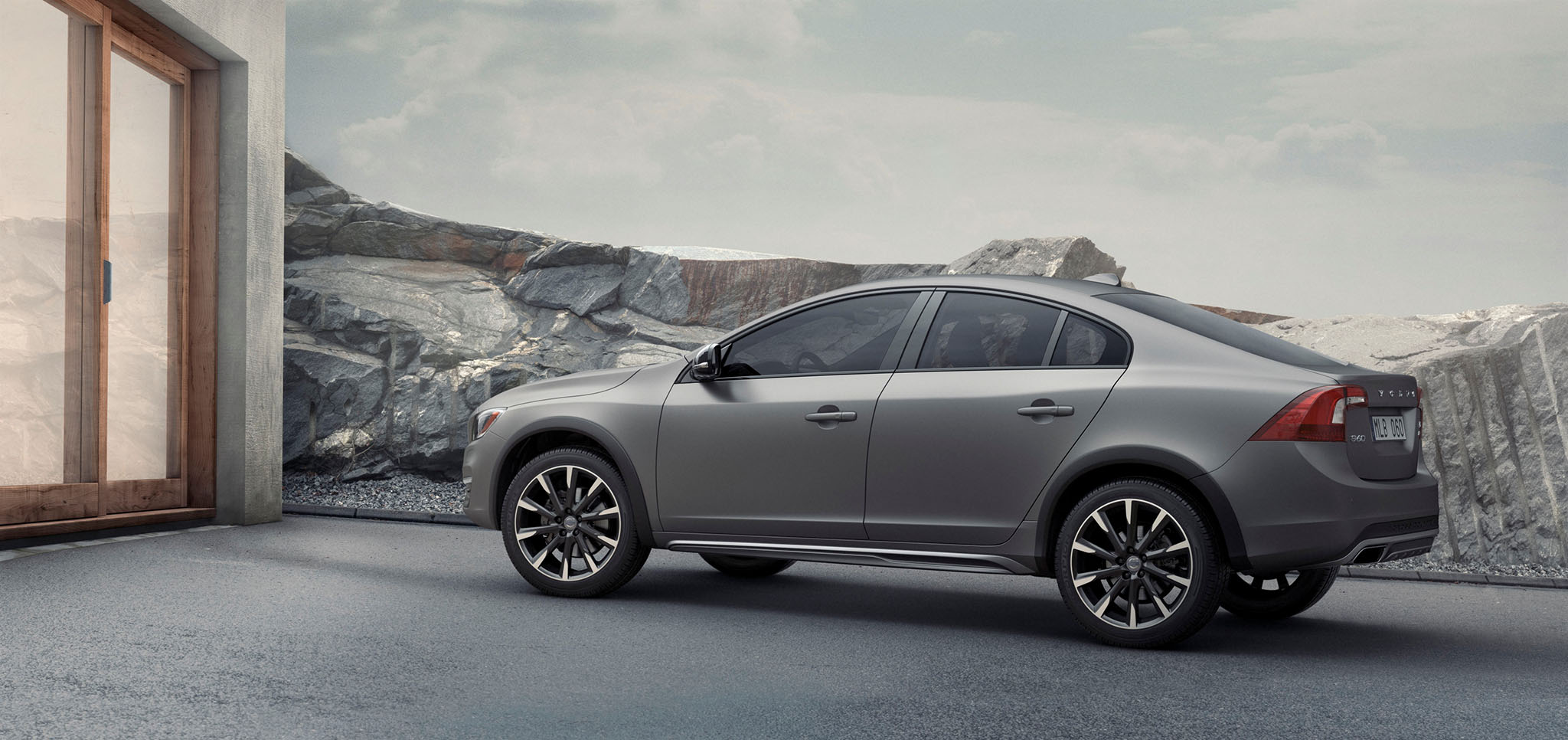 VolvoS60CrossCountry 03