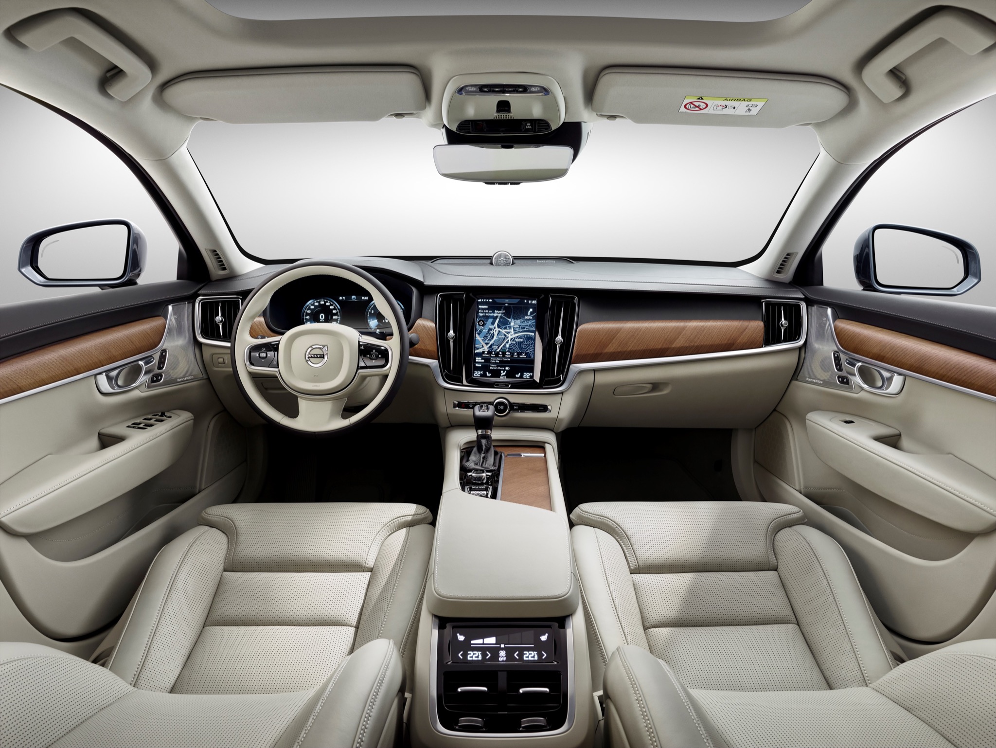 VolvoS90 04