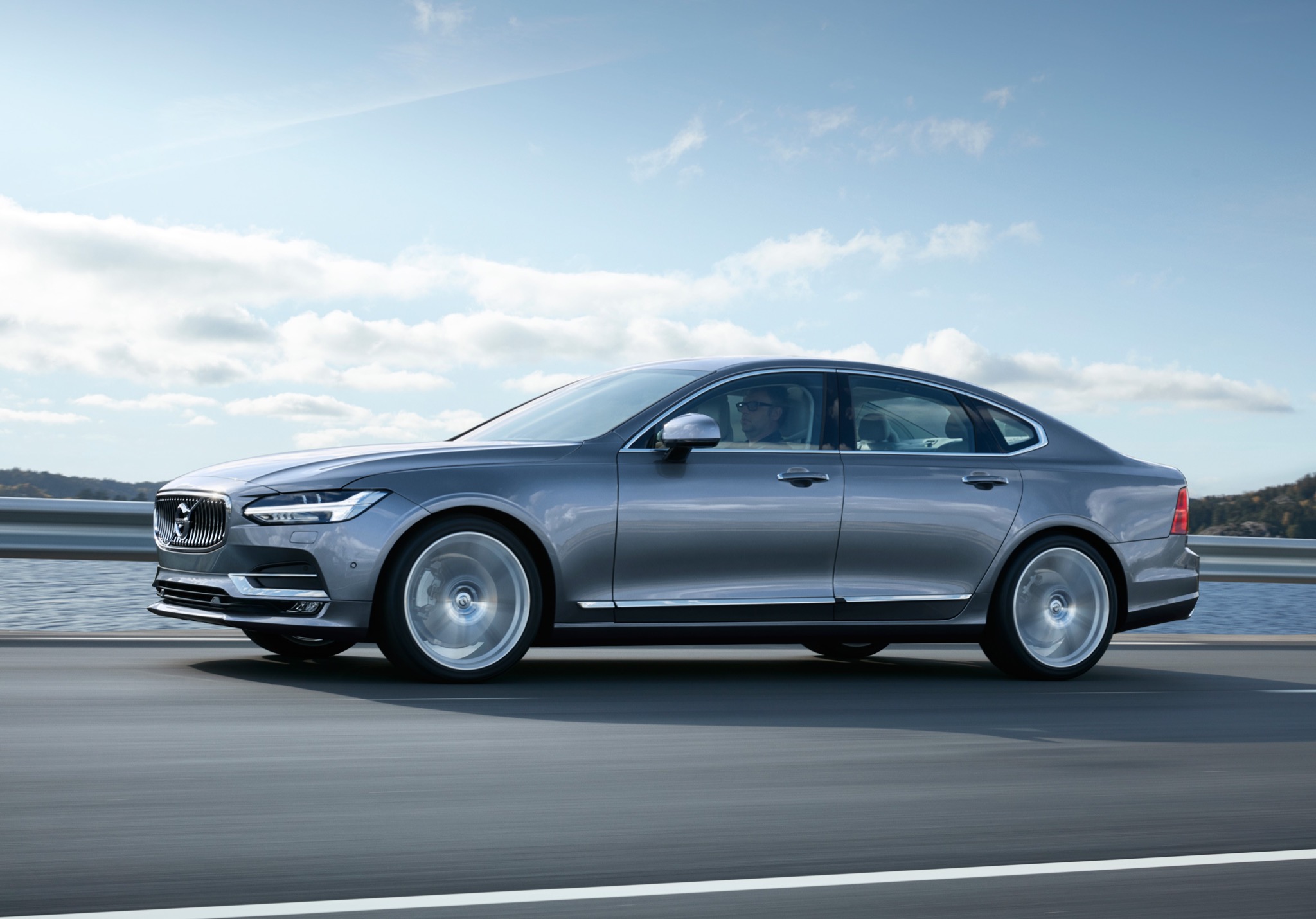 VolvoS90 10