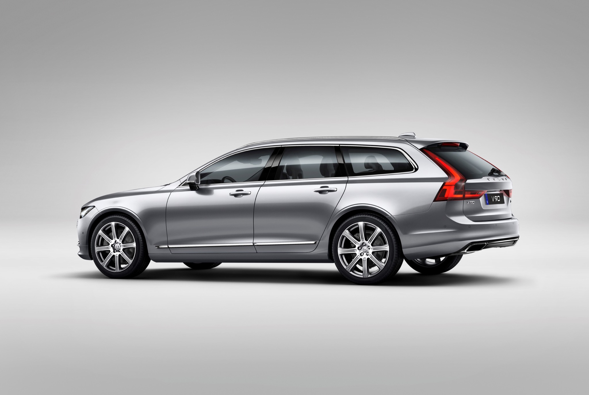 VolvoV90 02