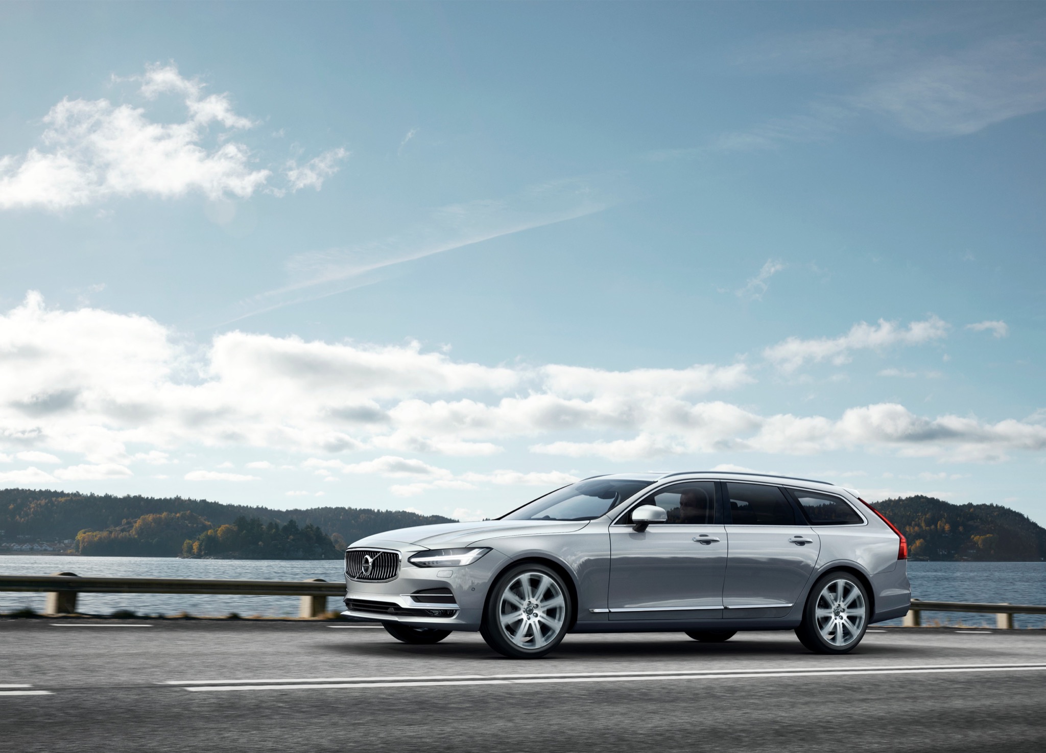VolvoV90 06