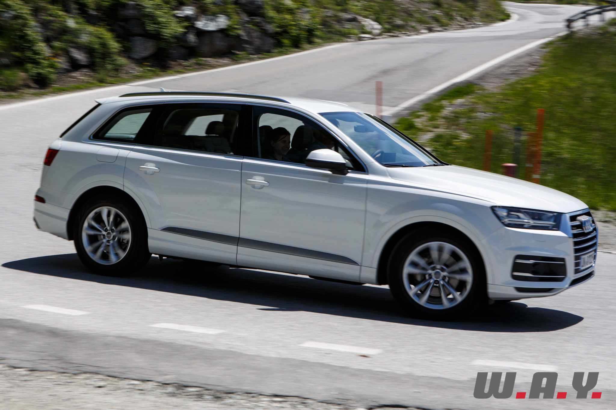 audi q7-9