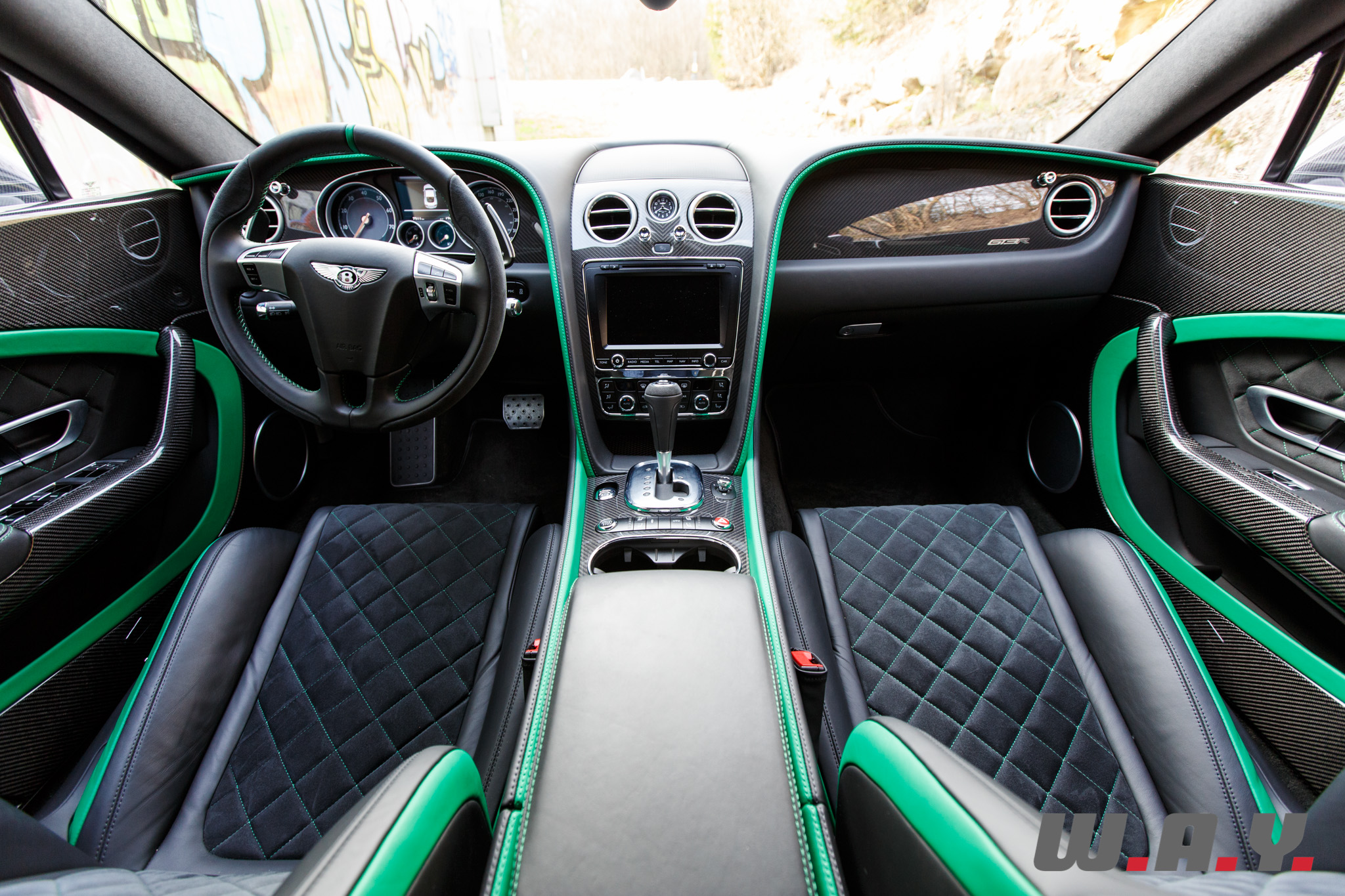 bentley gt3r-2
