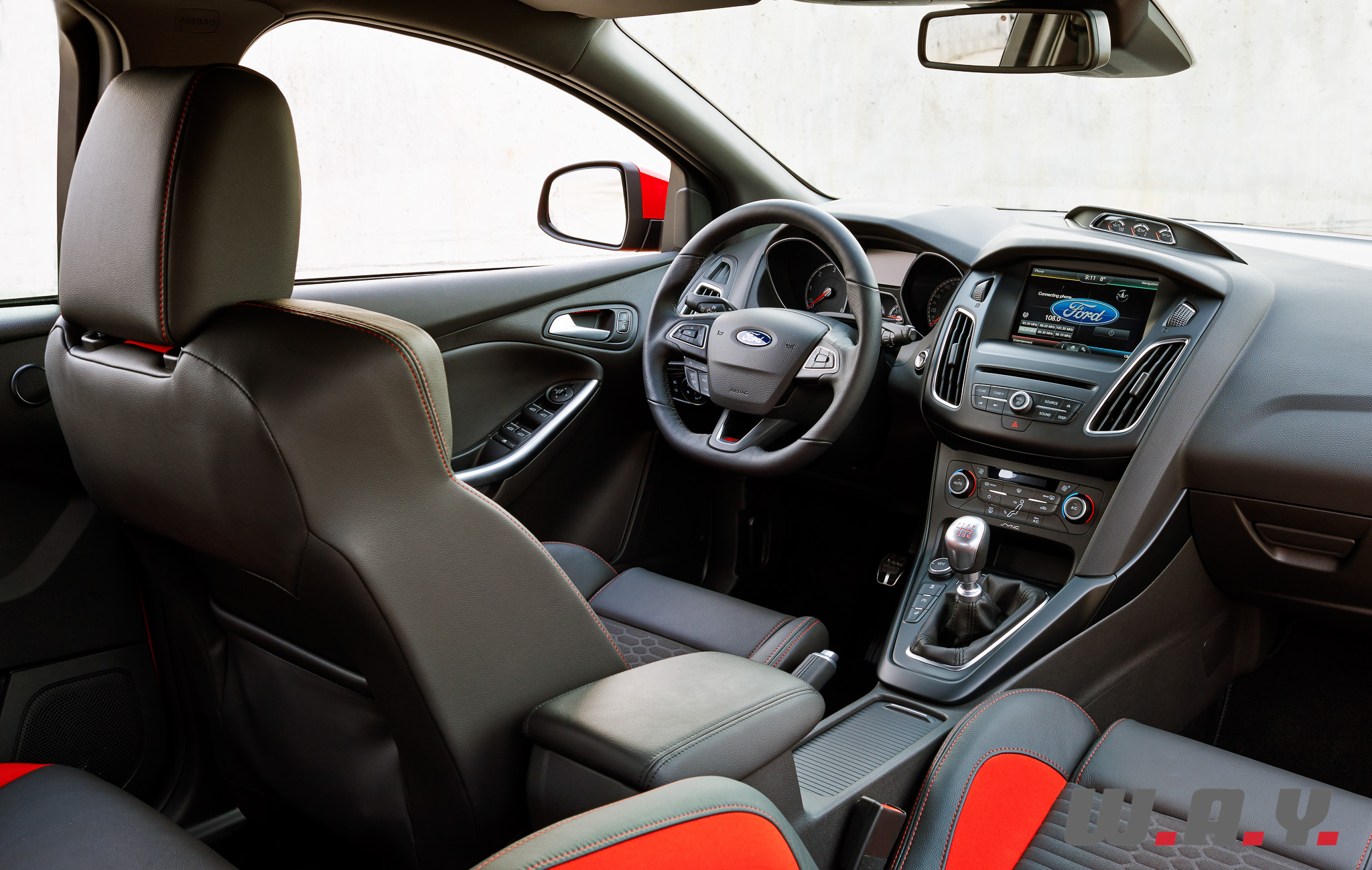 focus ST-12