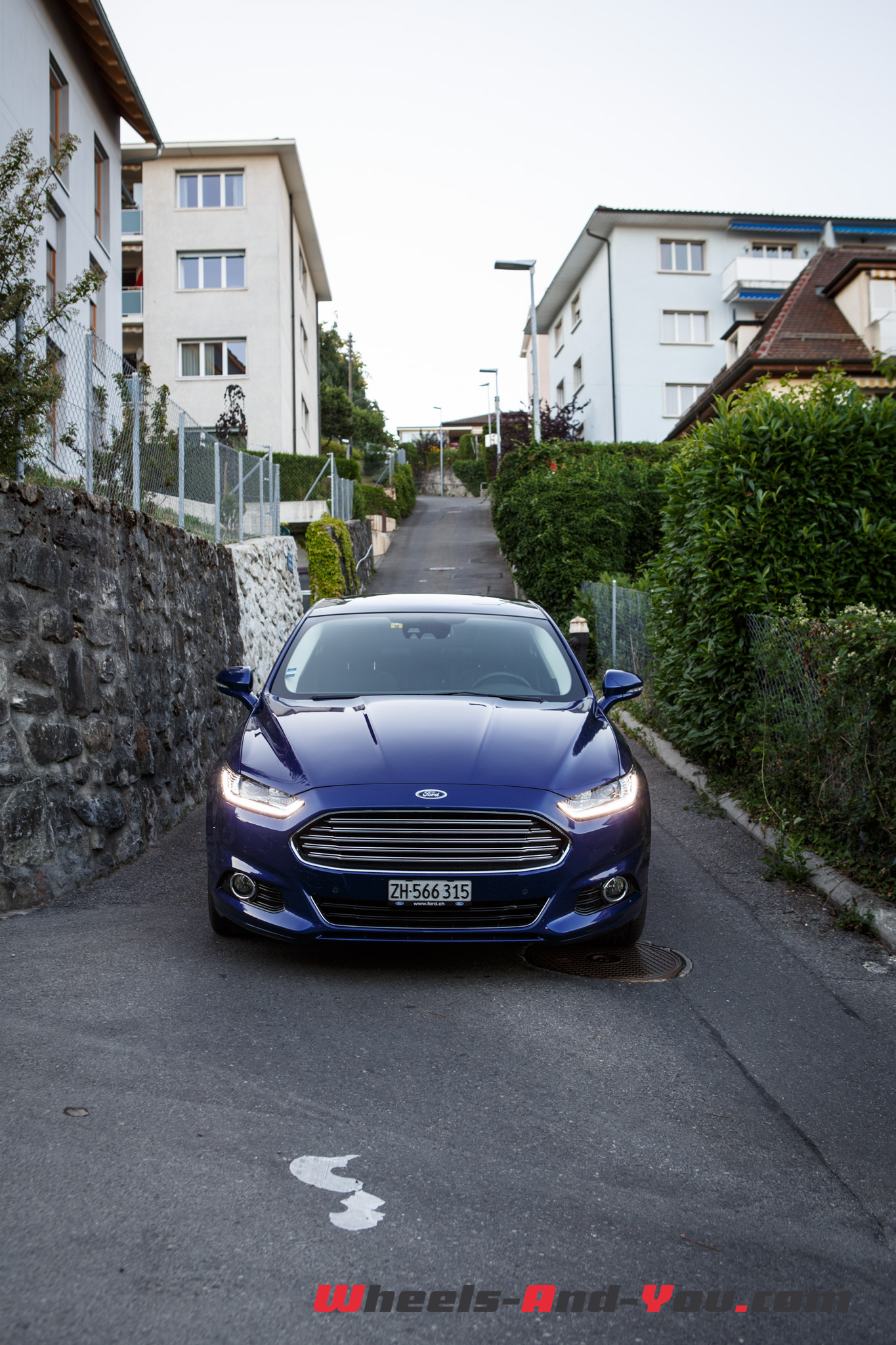 ford mondeo-1