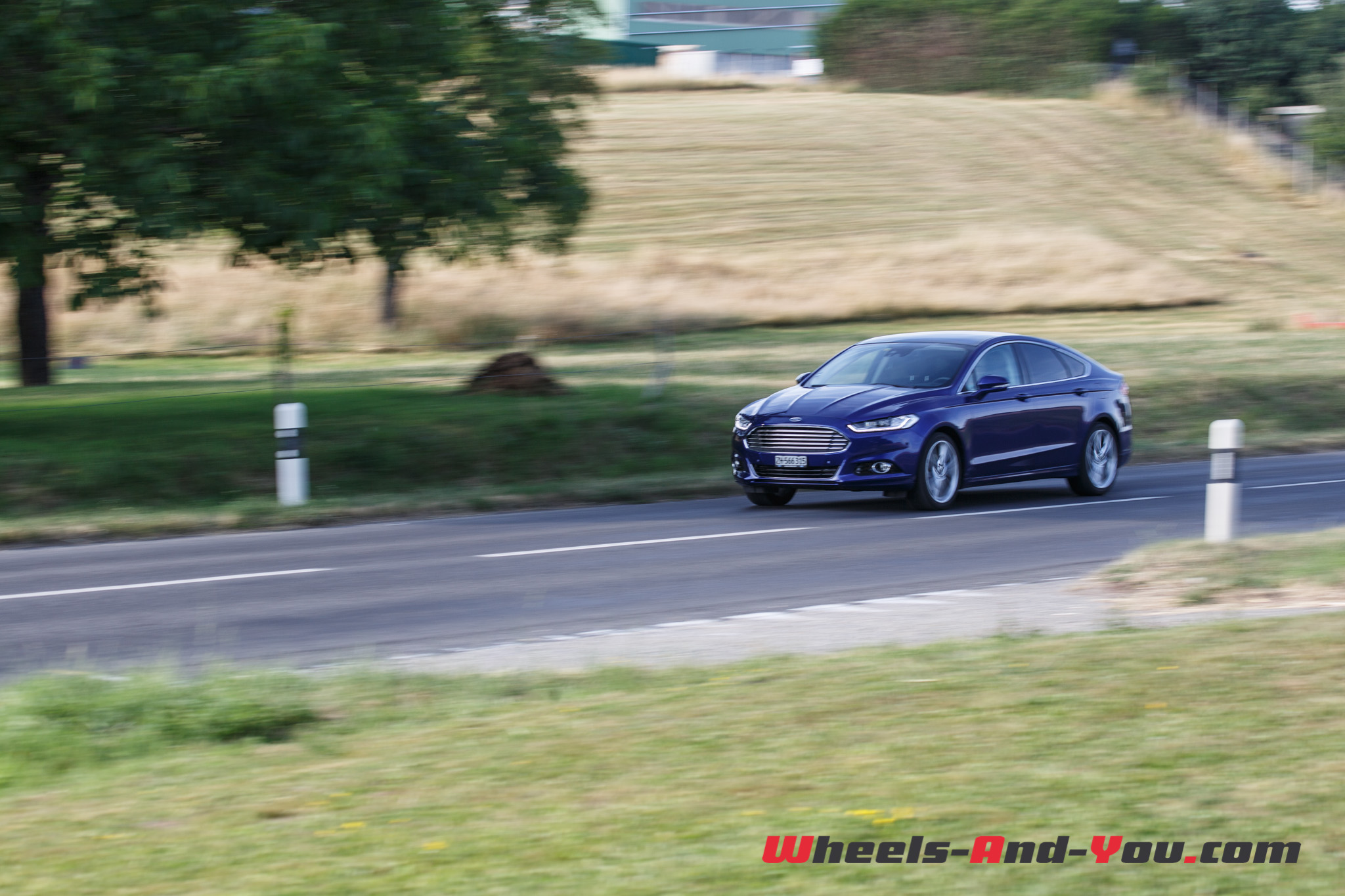 ford mondeo-1