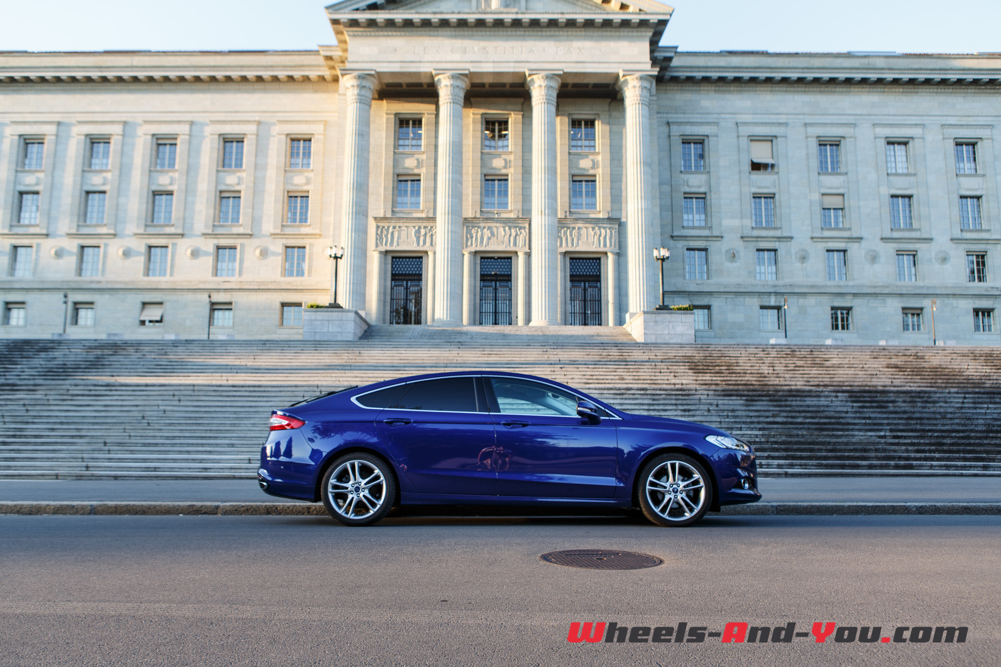 ford mondeo-1