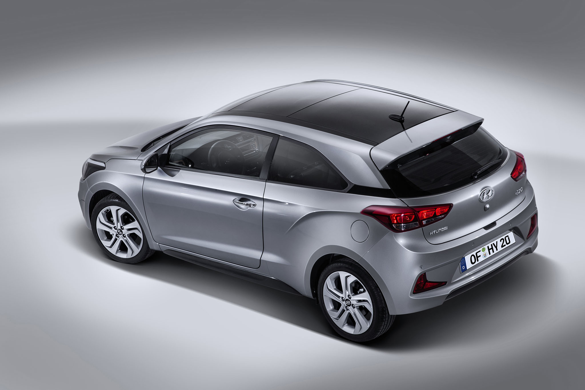 i20Coupe 02
