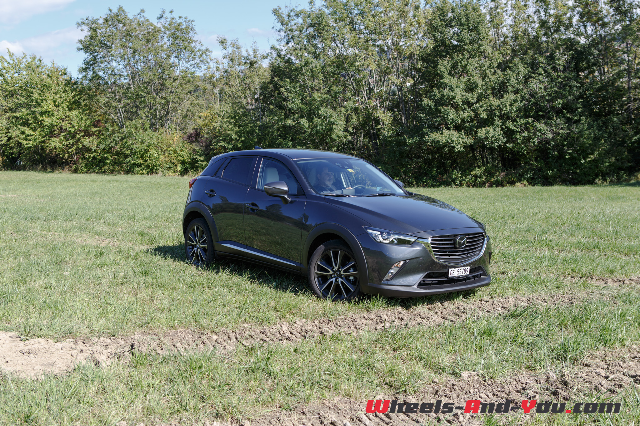 mazda-cx3-33