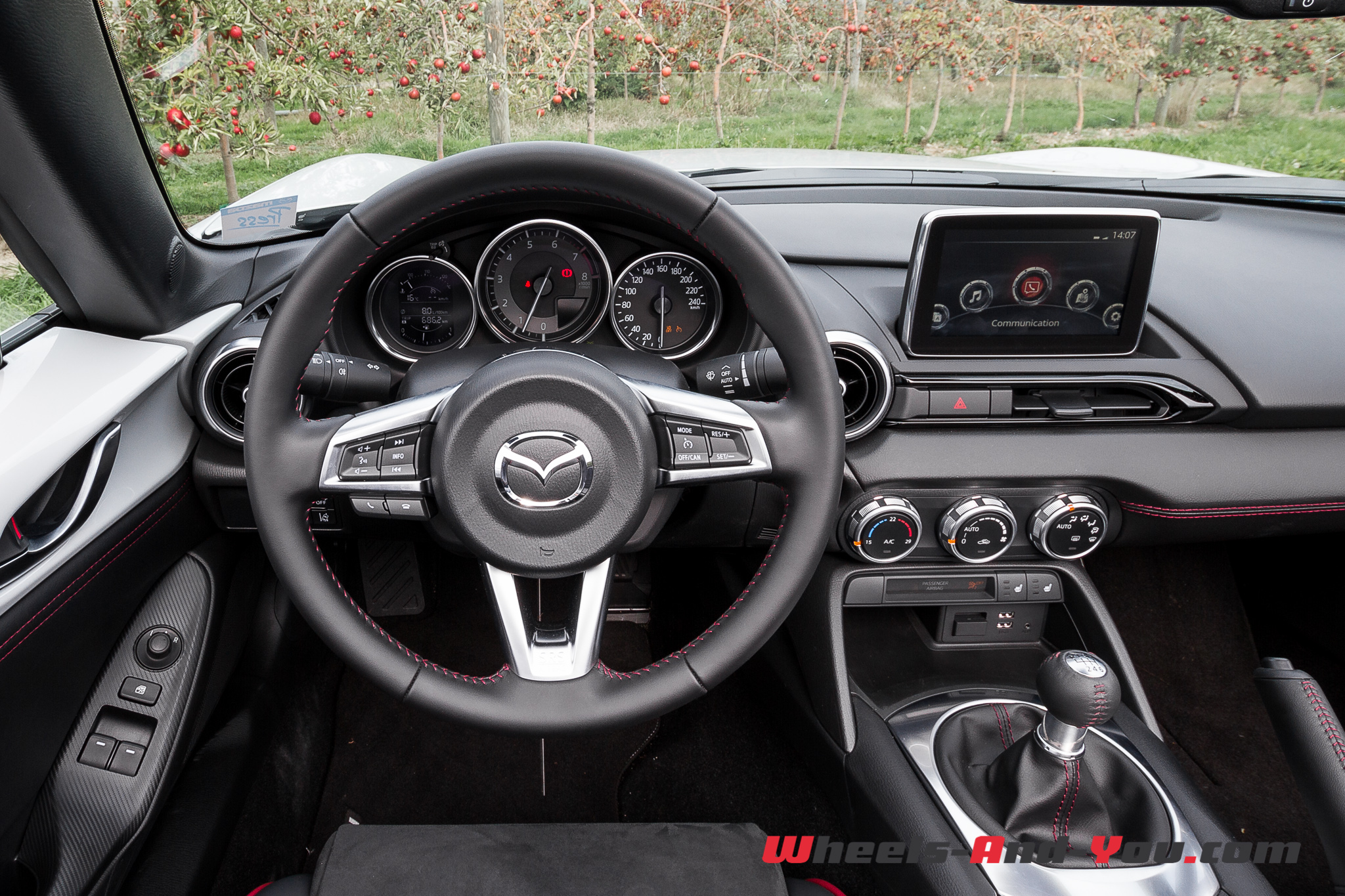 Mazda MX 5-33