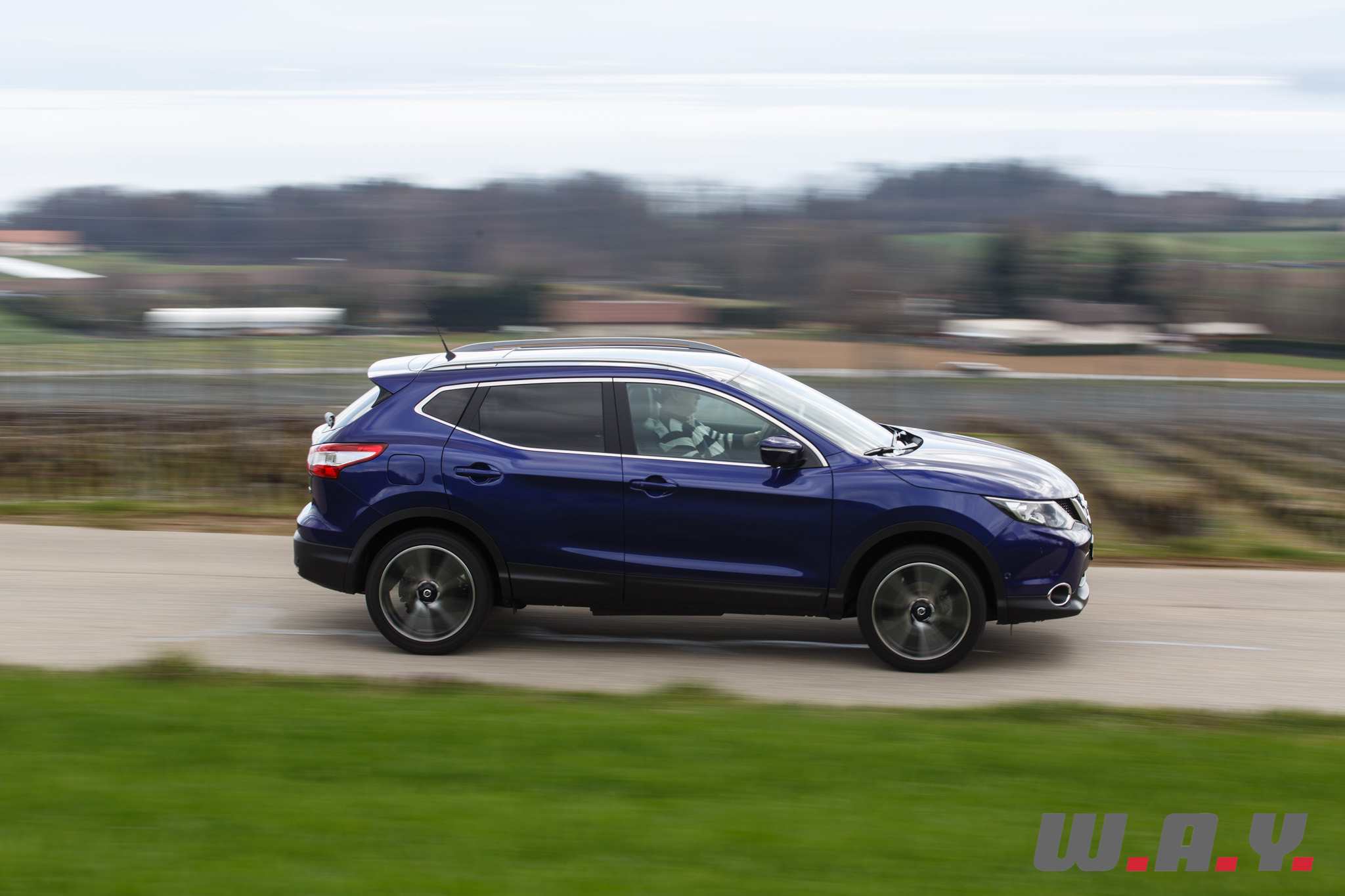 nissan qashqai-1