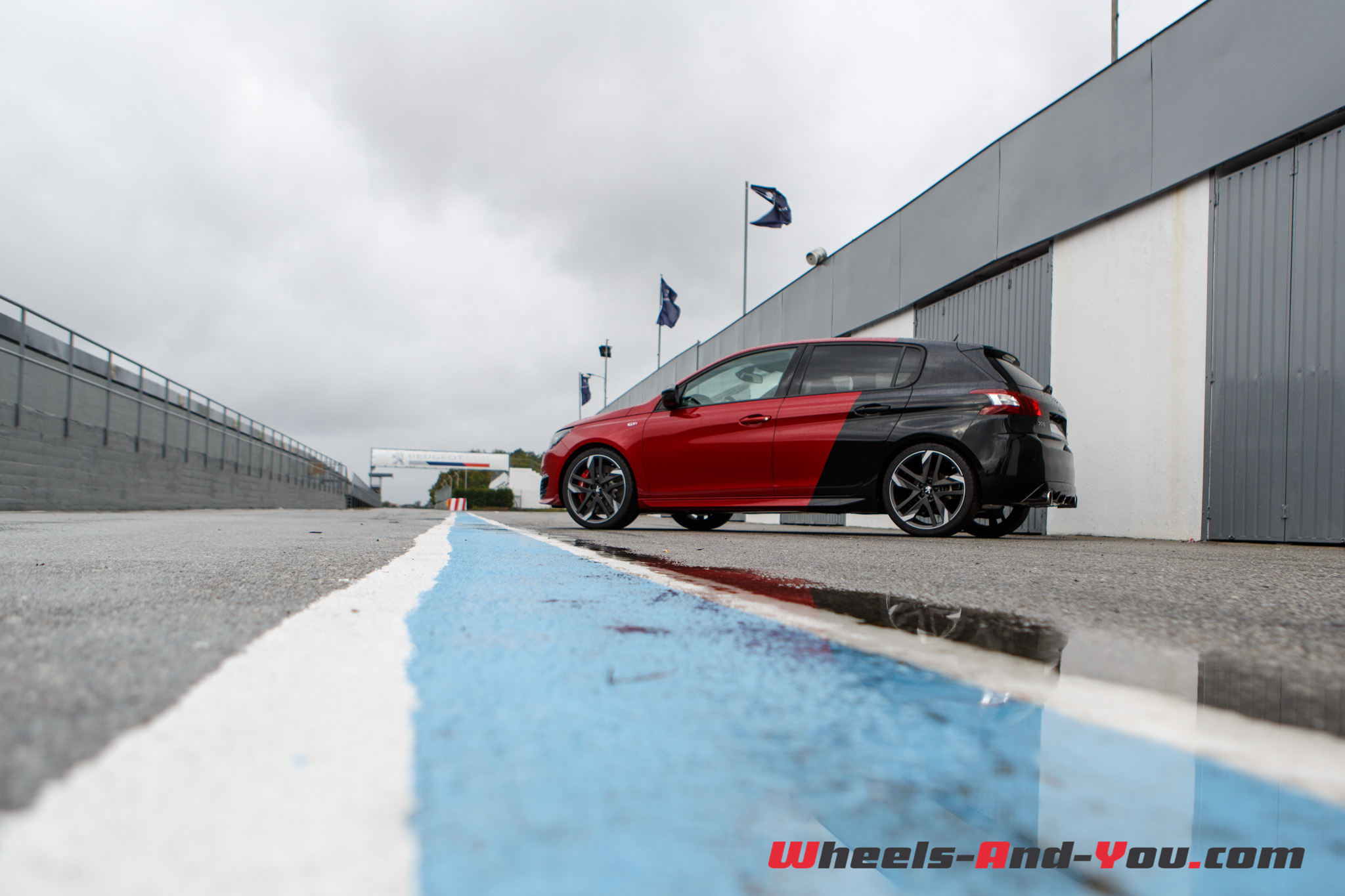 peugeot-308-gti-48