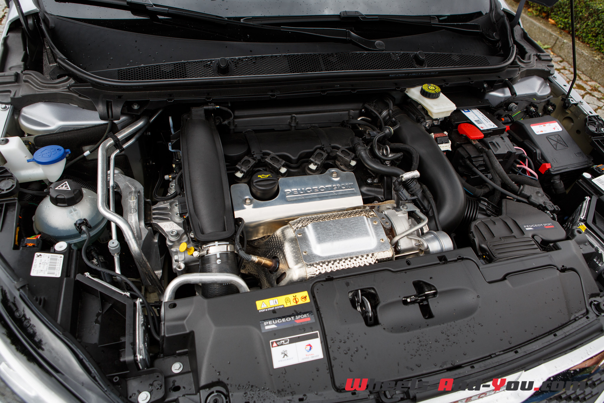 peugeot-308-gti-8