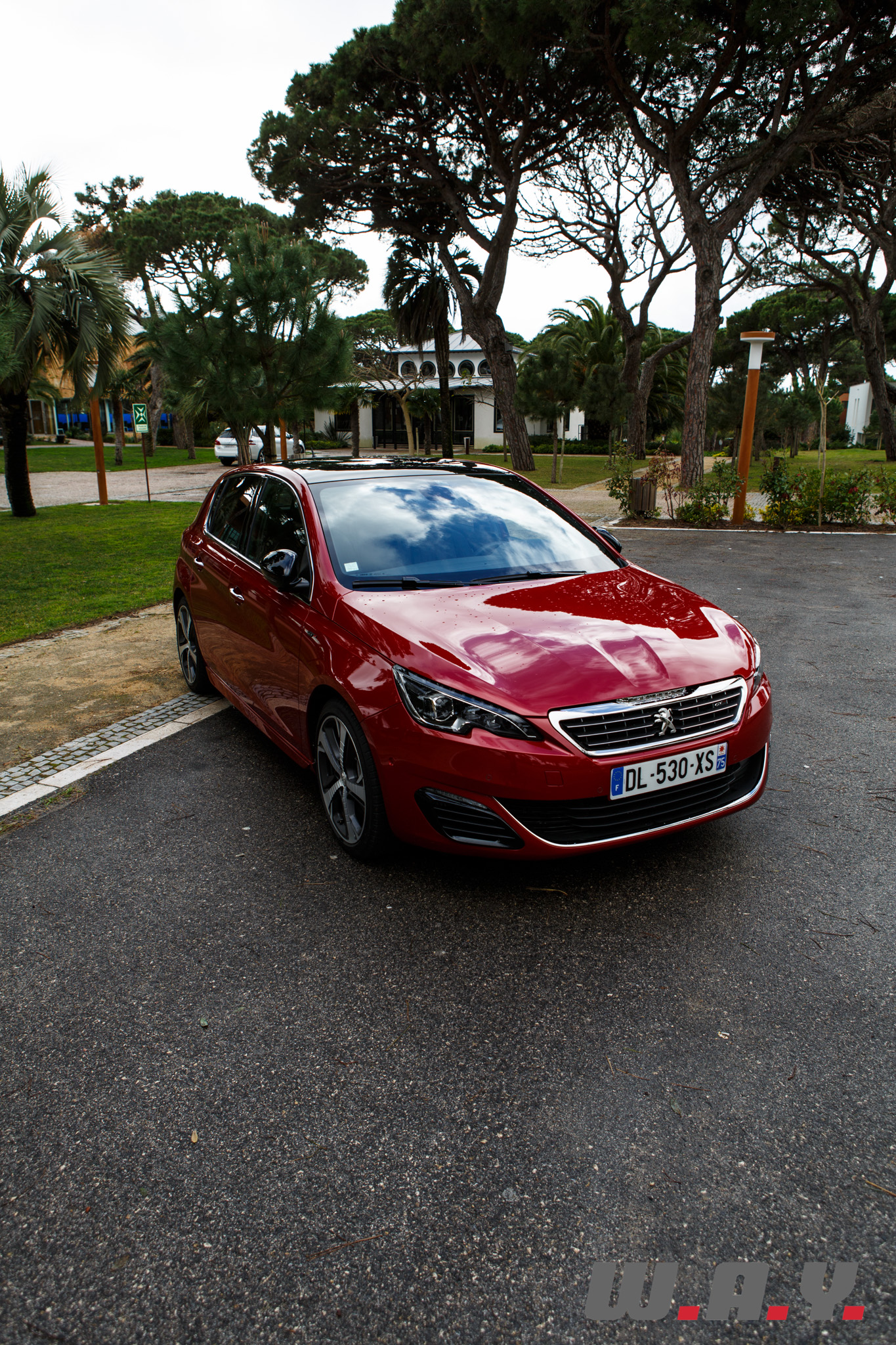 peugeot 308 gt-12